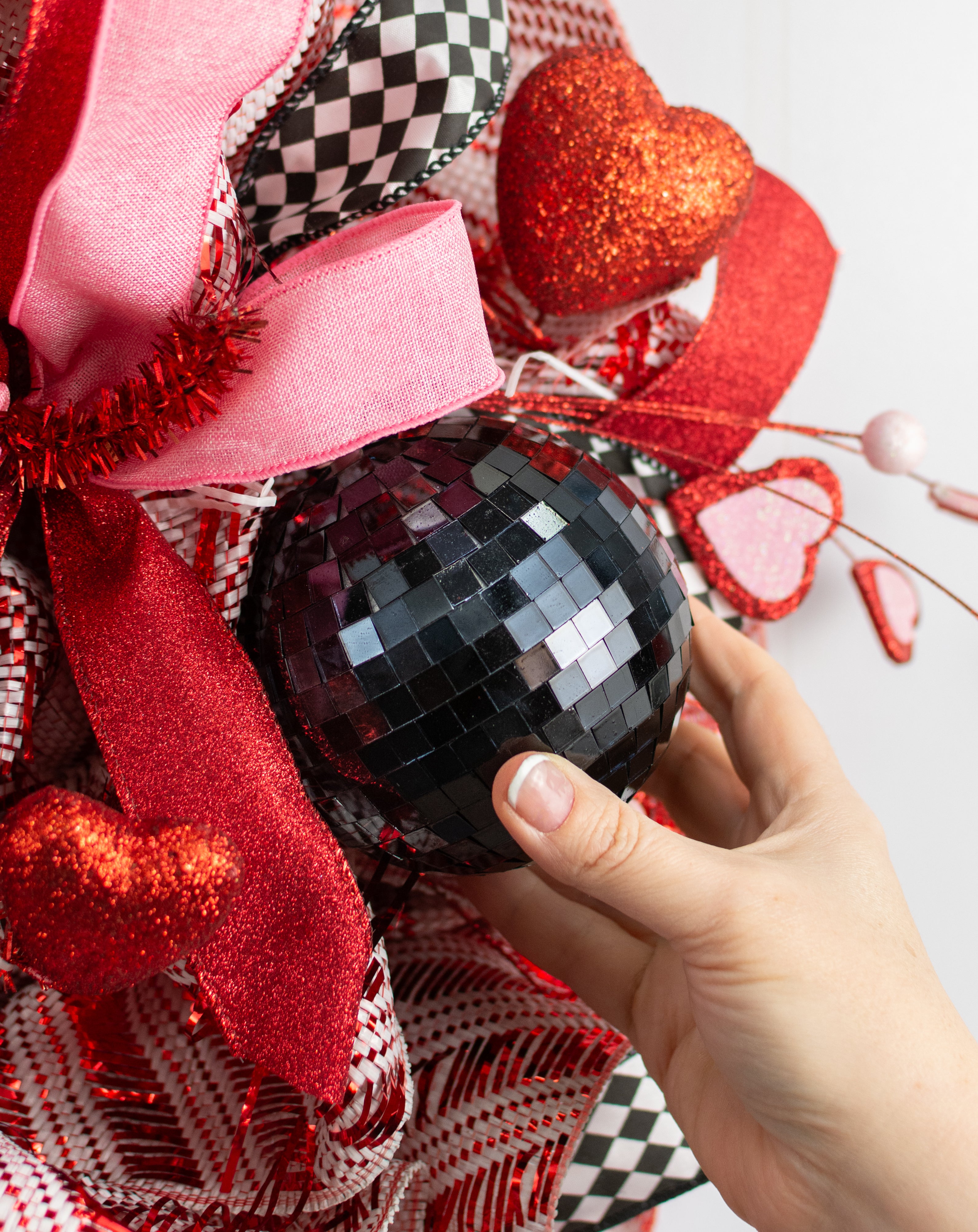 100mm Mirror Disco Ball Ornament: Black