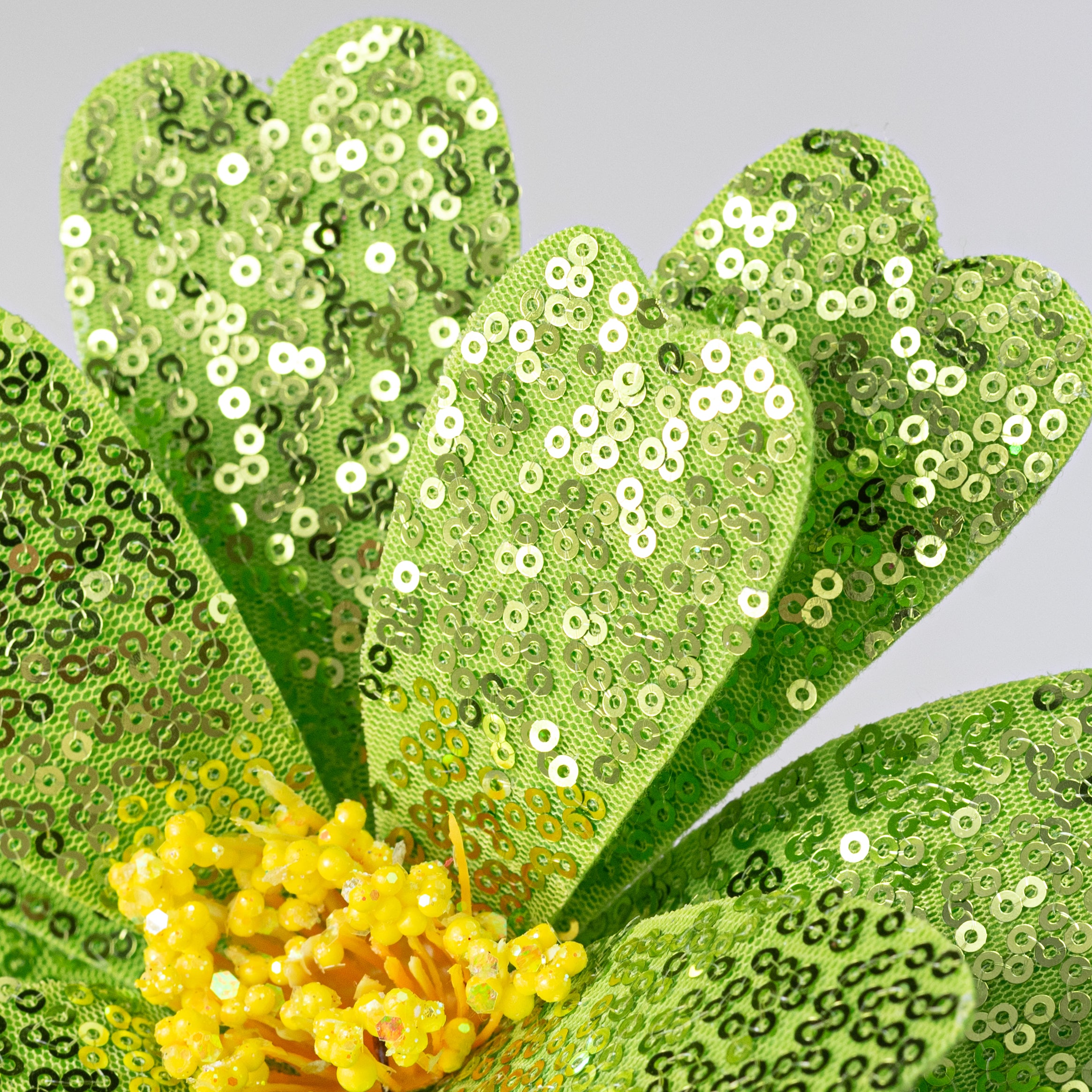 8" x 18" Sequin Daisy Flower Stem: Green