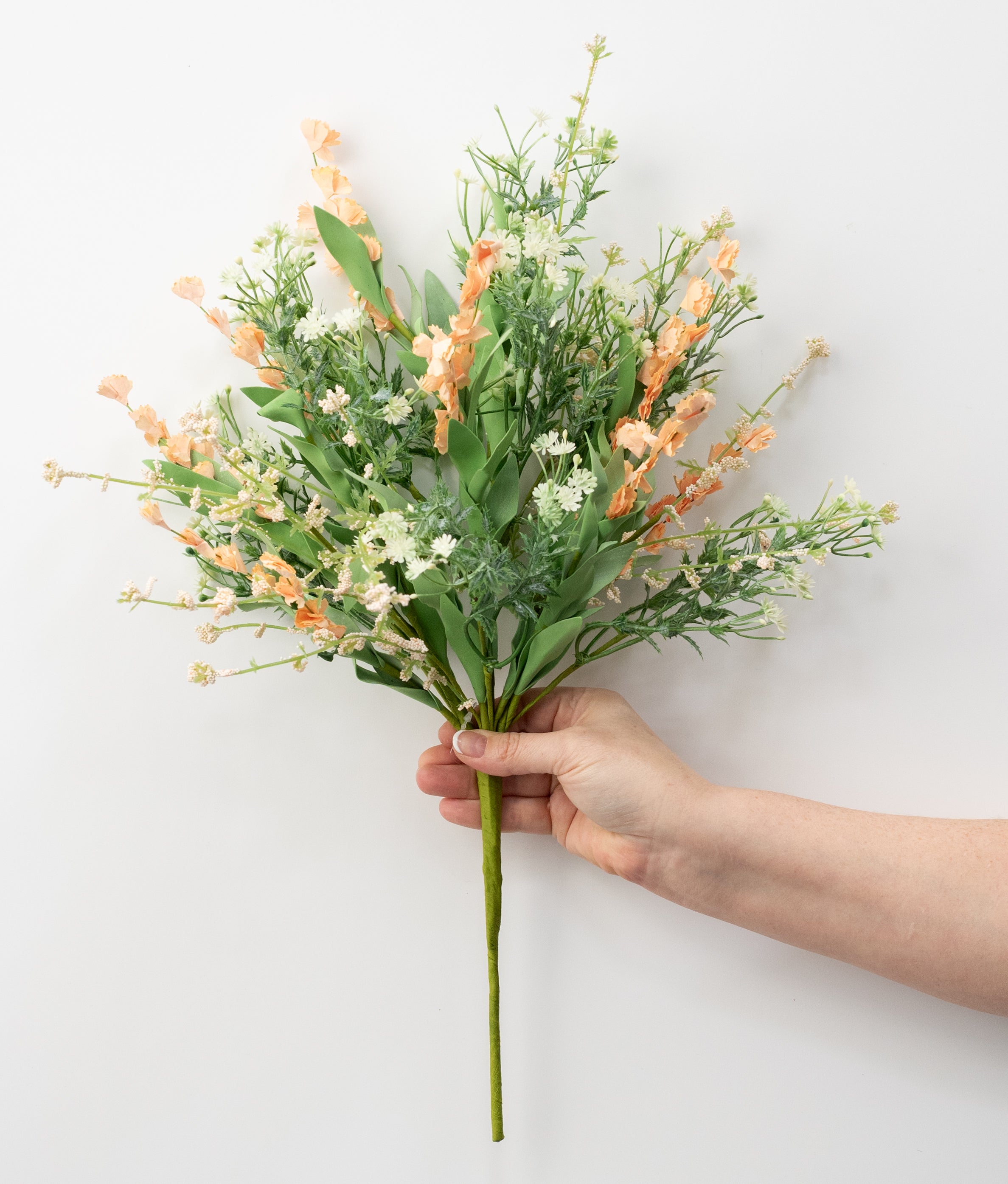 20" Mixed Flower Filler Bush: Peach