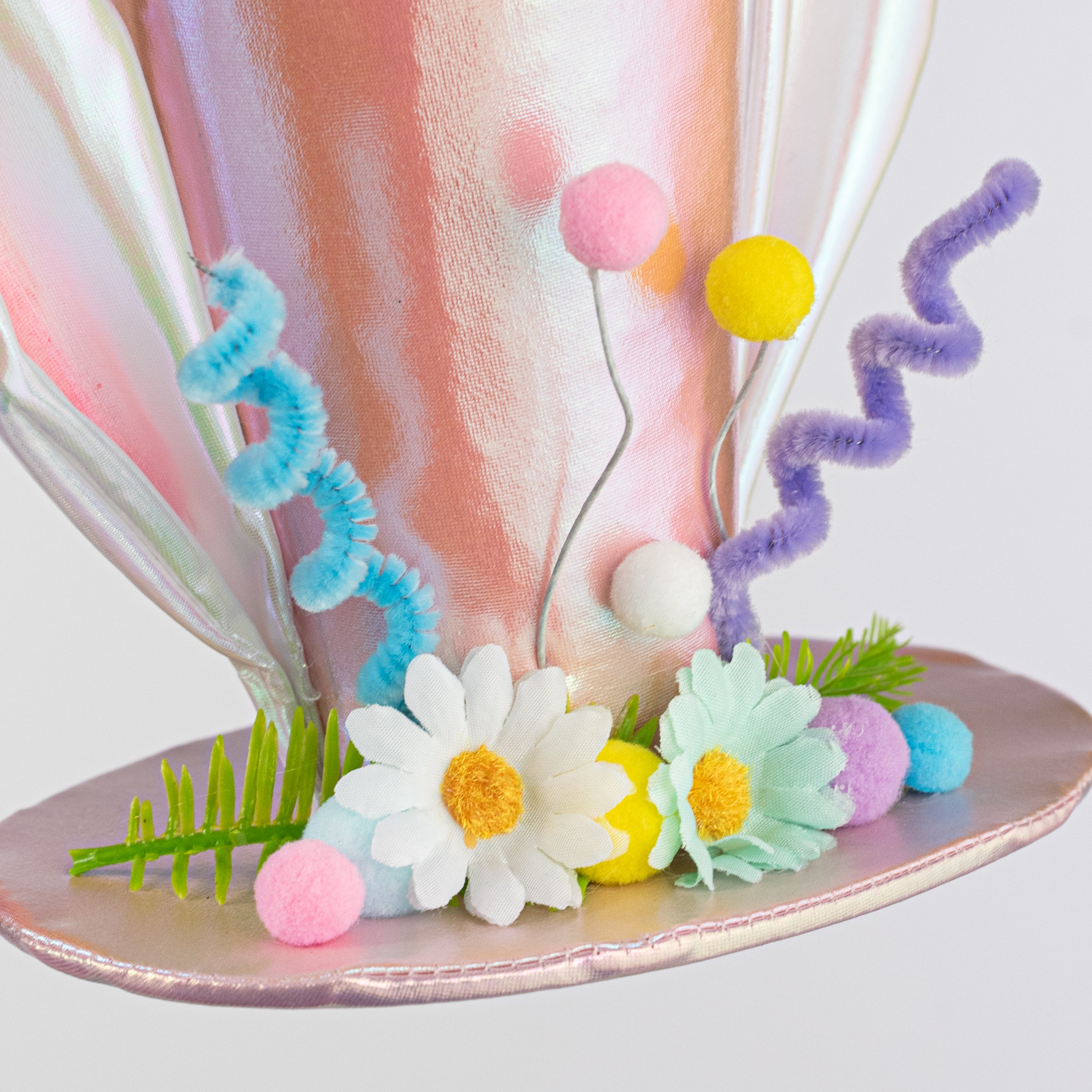 8" Bunny Ears Top Hat Decor: Iridescent Pink