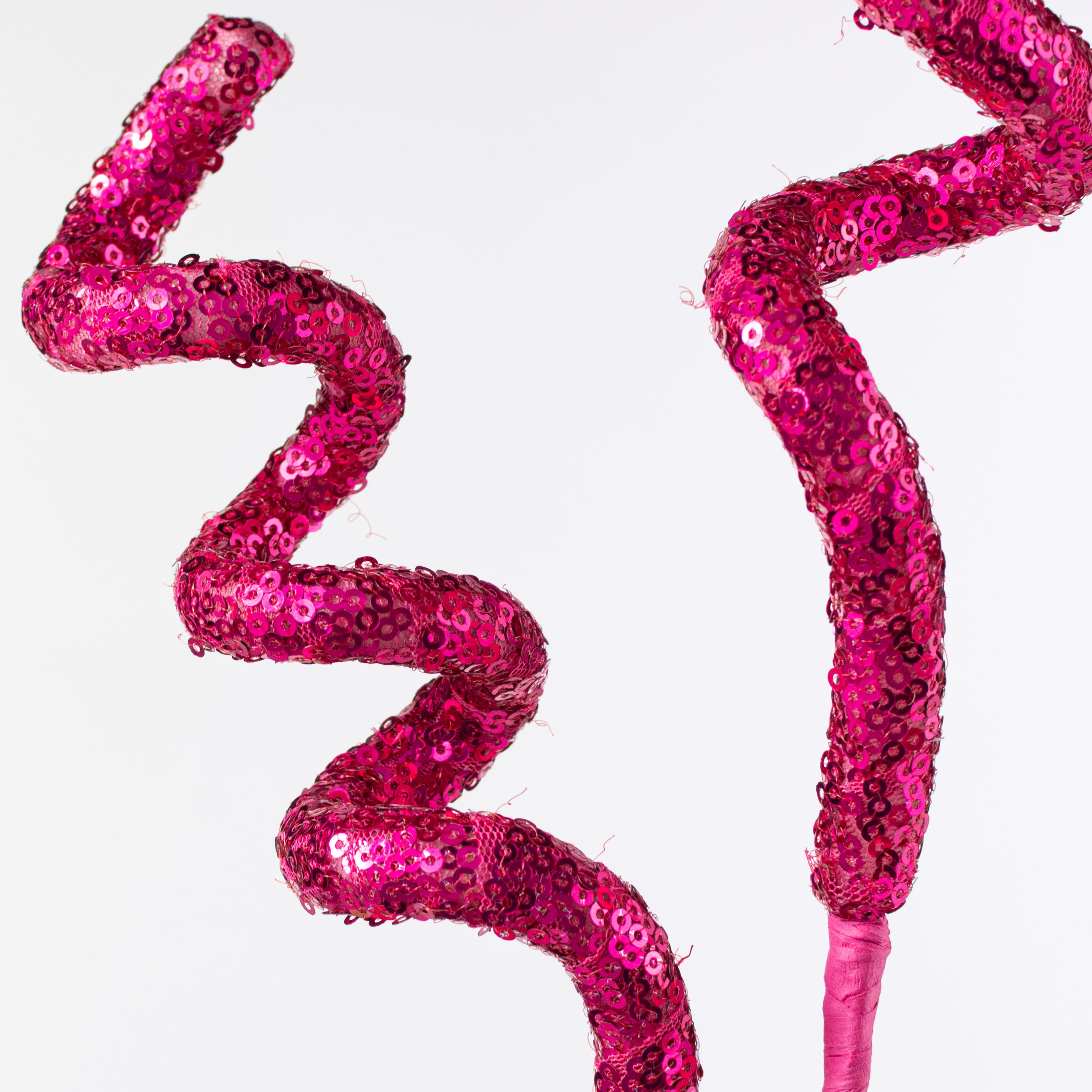 28" Sequin Curly Spray: Hot Pink