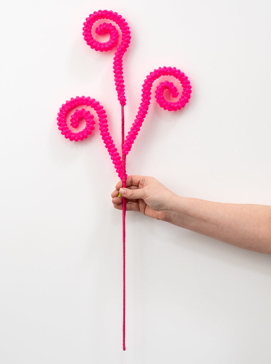 28" Puff Chenille Spiral Curly Spray: Neon Pink