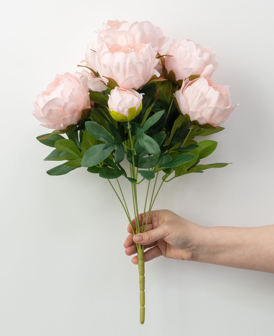 20" Peony Bush: Blush Pink (11 Stem)
