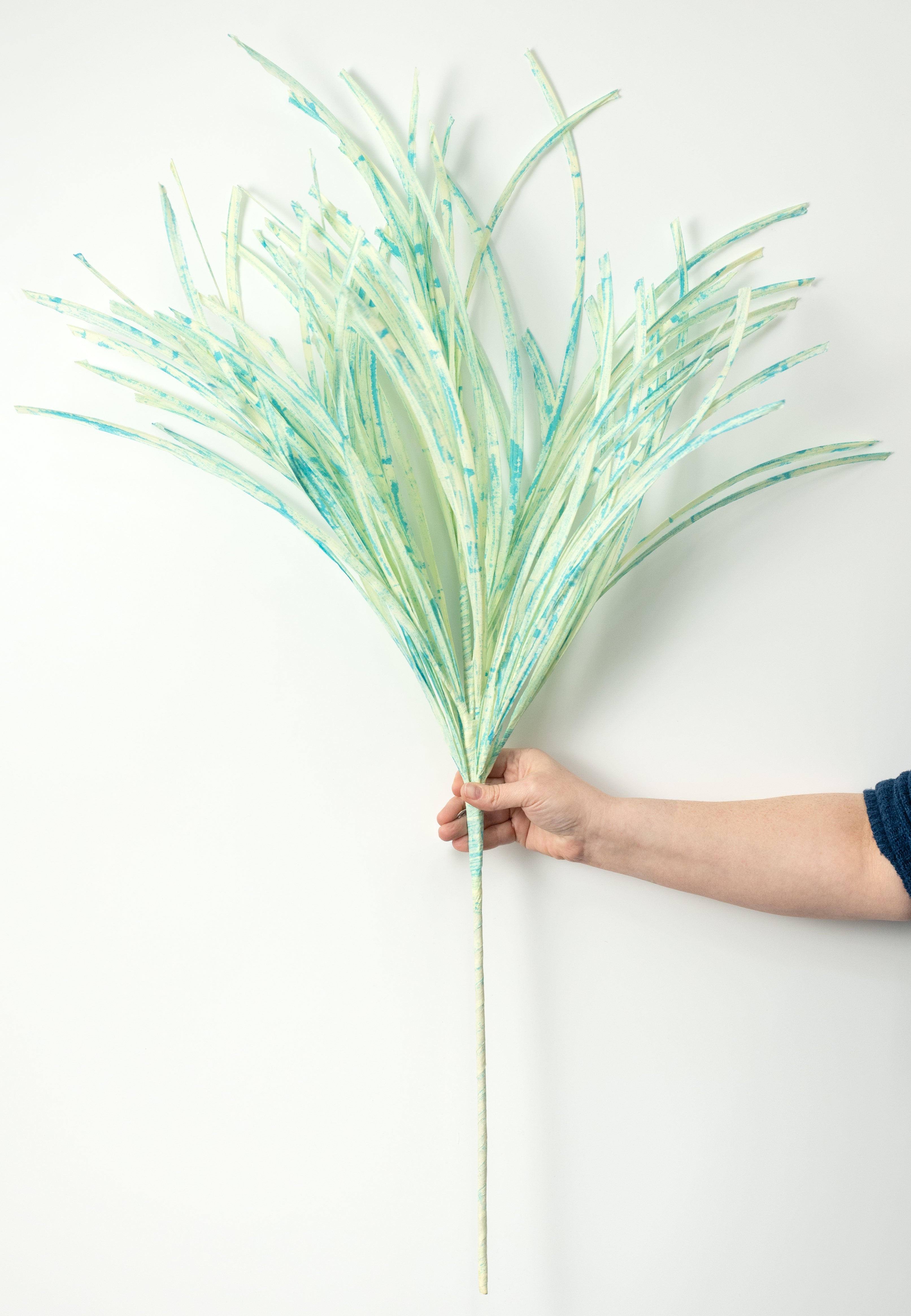 40" Paper Grass Spray: Blue & Cream