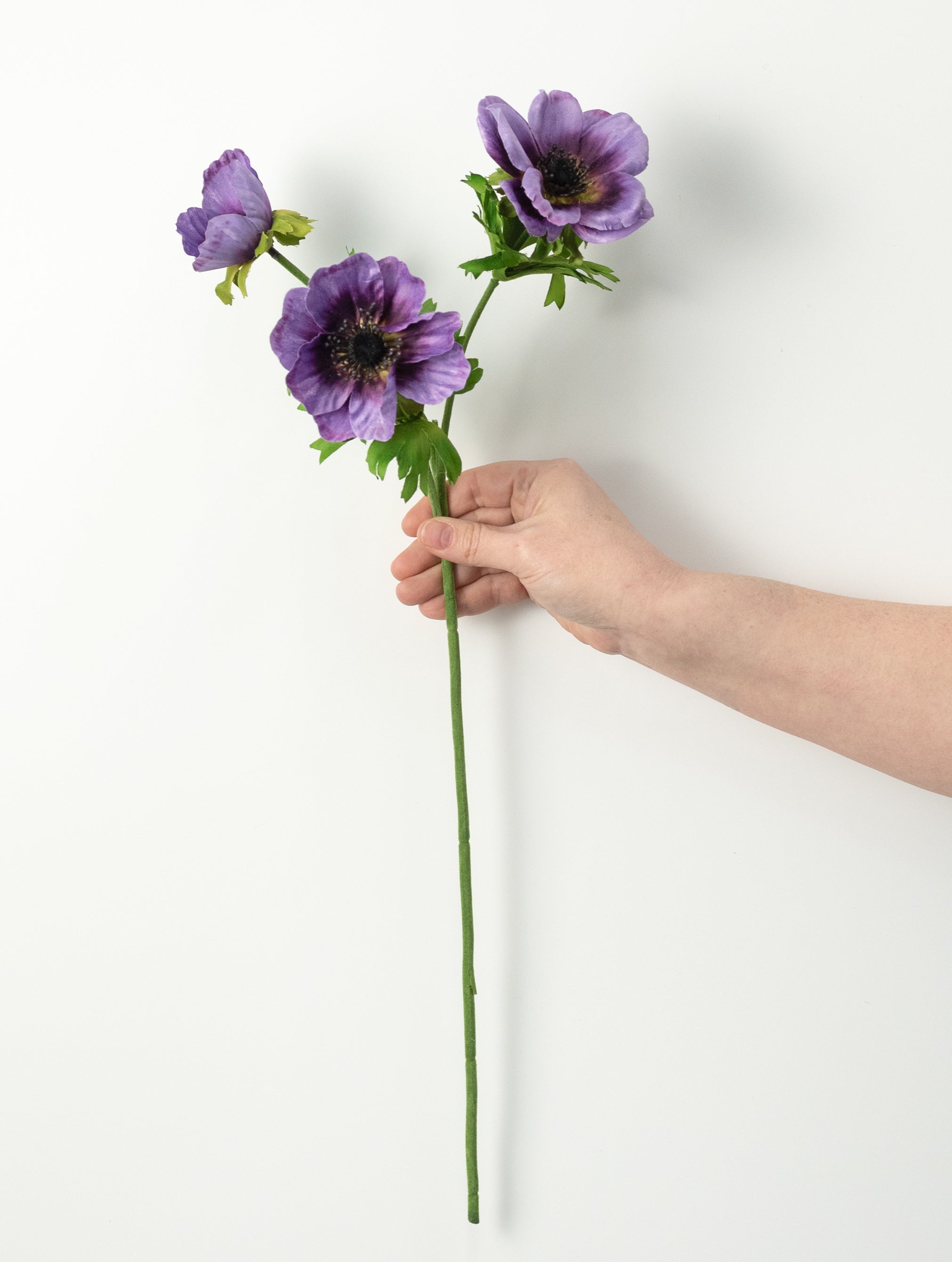 22" Anemone Flower Spray: Purple