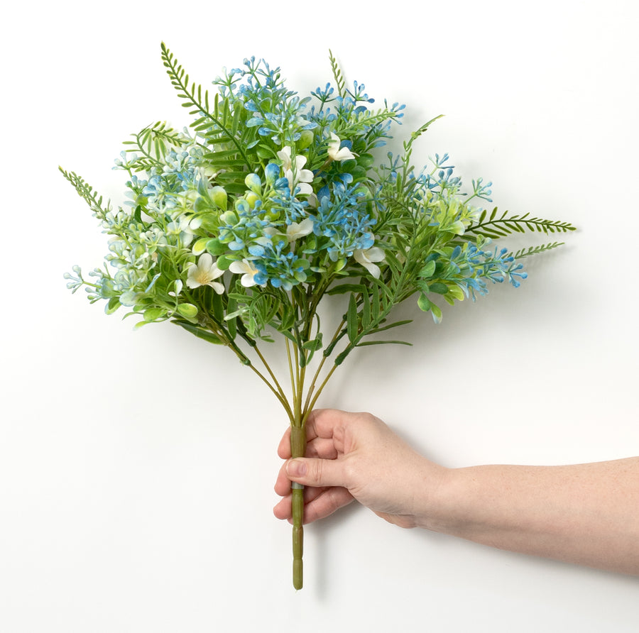 16" Plastic Leaves & Wildflower Bush: Blue (9 Stem)