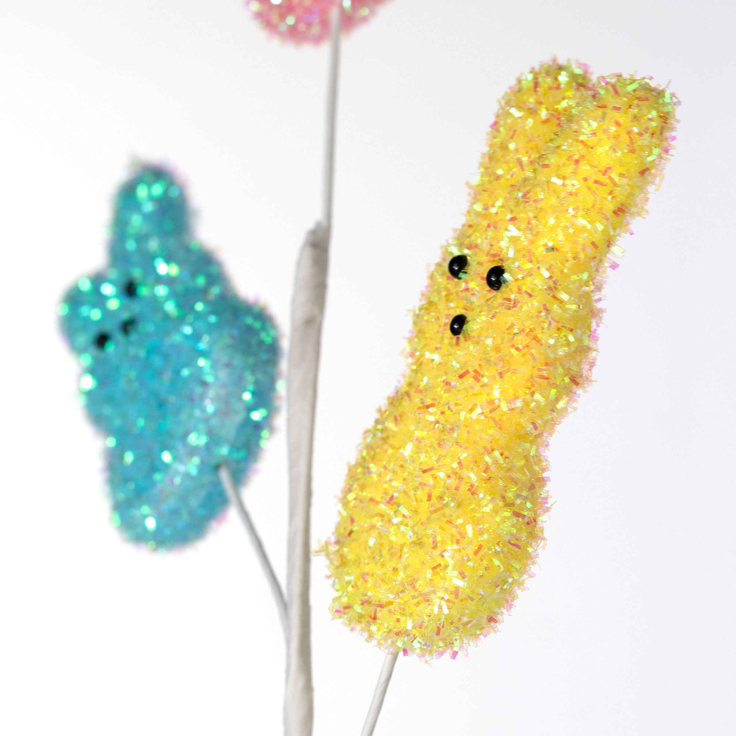 30" Foil Marshmallow Bunny Spray: Iridescent Pastels