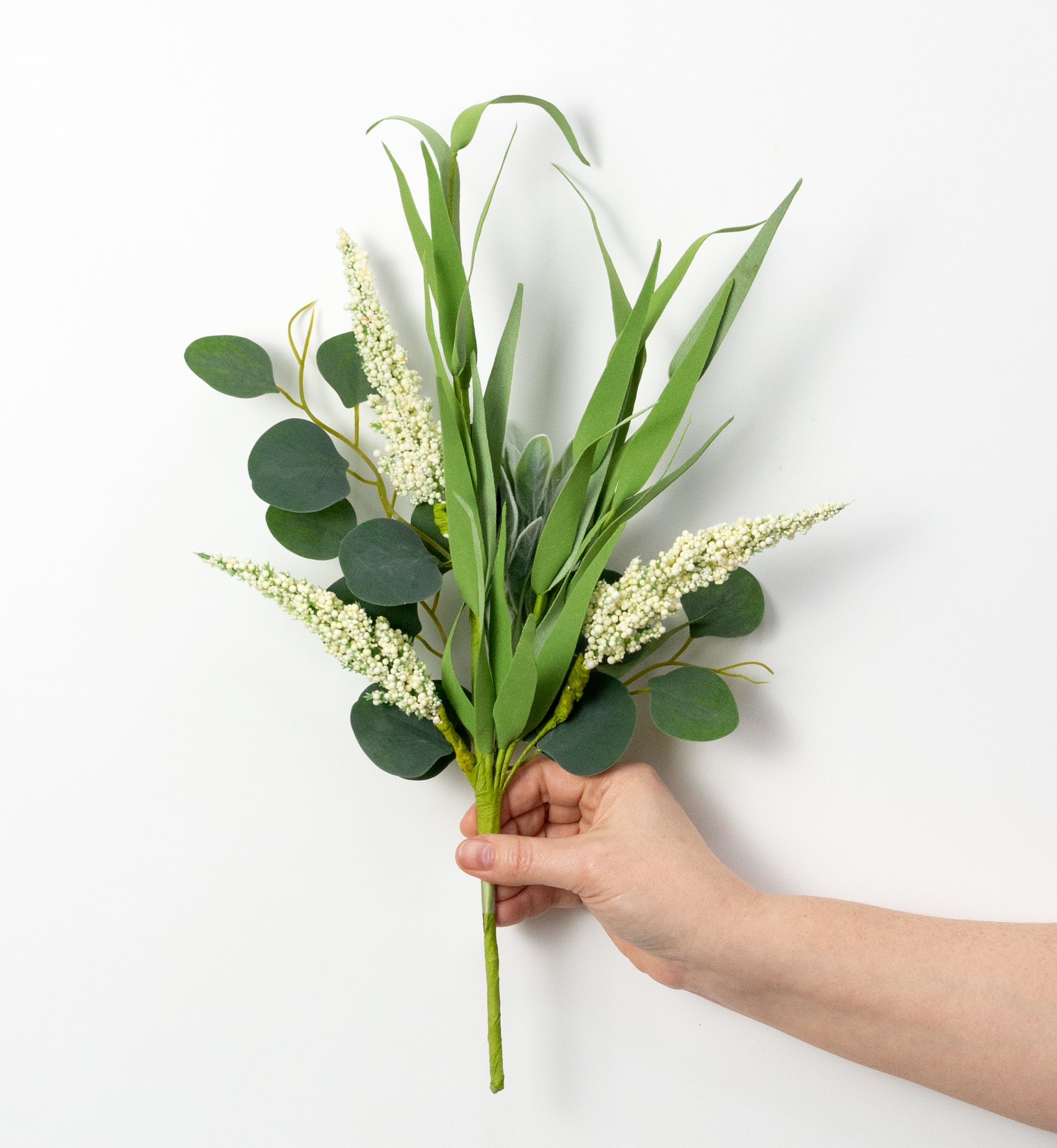 17" Mixed Eucalyptus, Lamb's Ear & Heather Spray