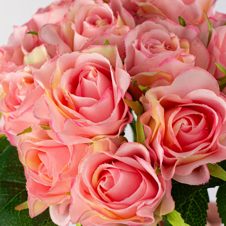 10" Melanie Rose Bouquet: Pink (12 Stem)