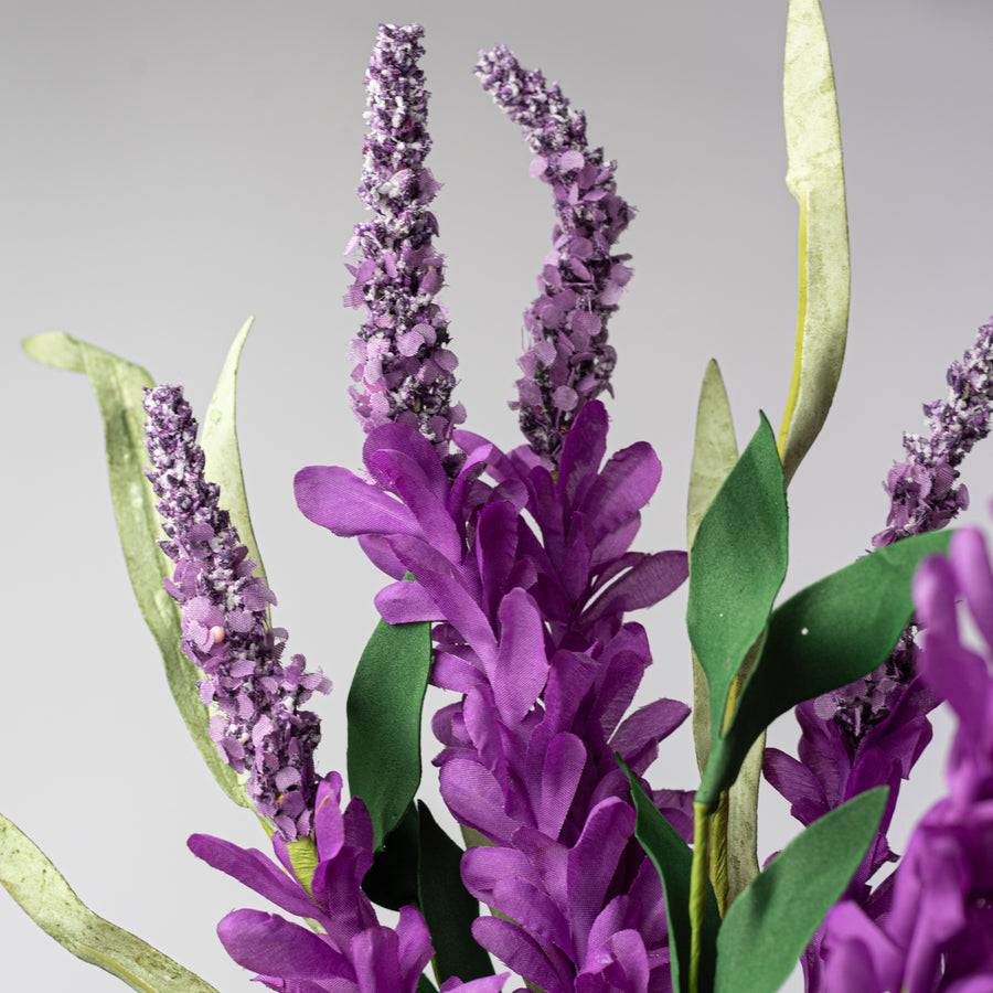 20" Bluebonnet Flowers Bush: Lavender