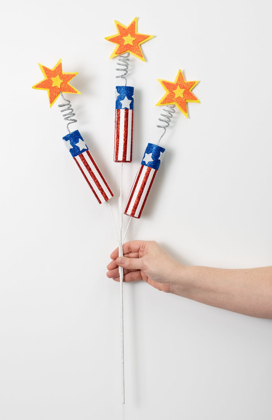 28" Glitter Firecrackers Spray: Red, White & Blue
