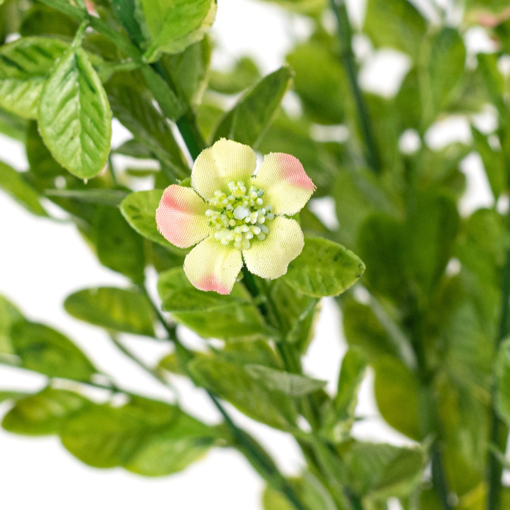 17" Small Flower Filler Bush: Green
