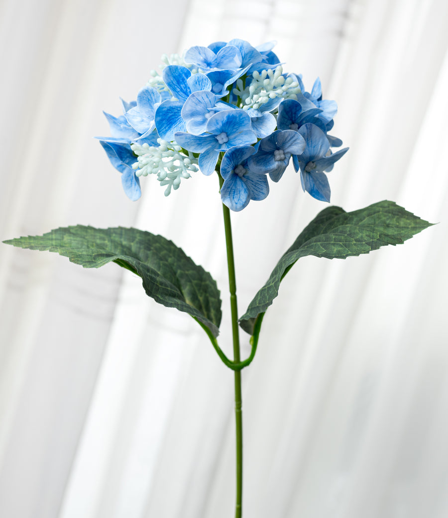 17" Hydrangea Bush: Blue (5 Stem)