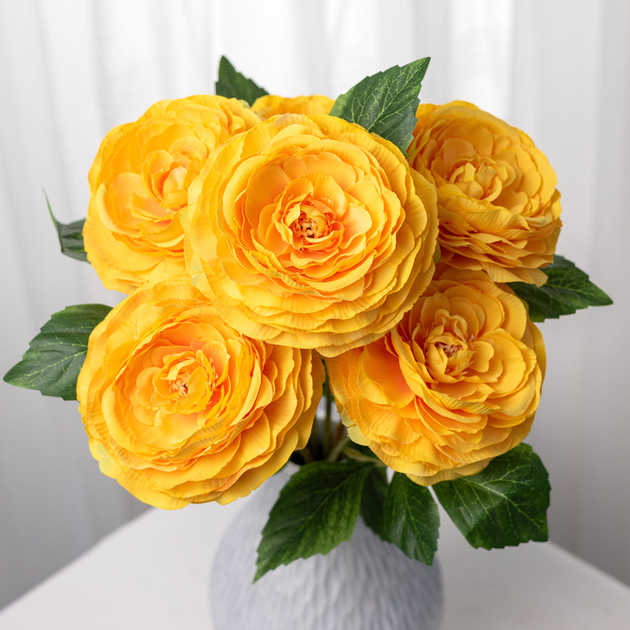 19" Ranunculus Bush: Golden Yellow (6 Stem)