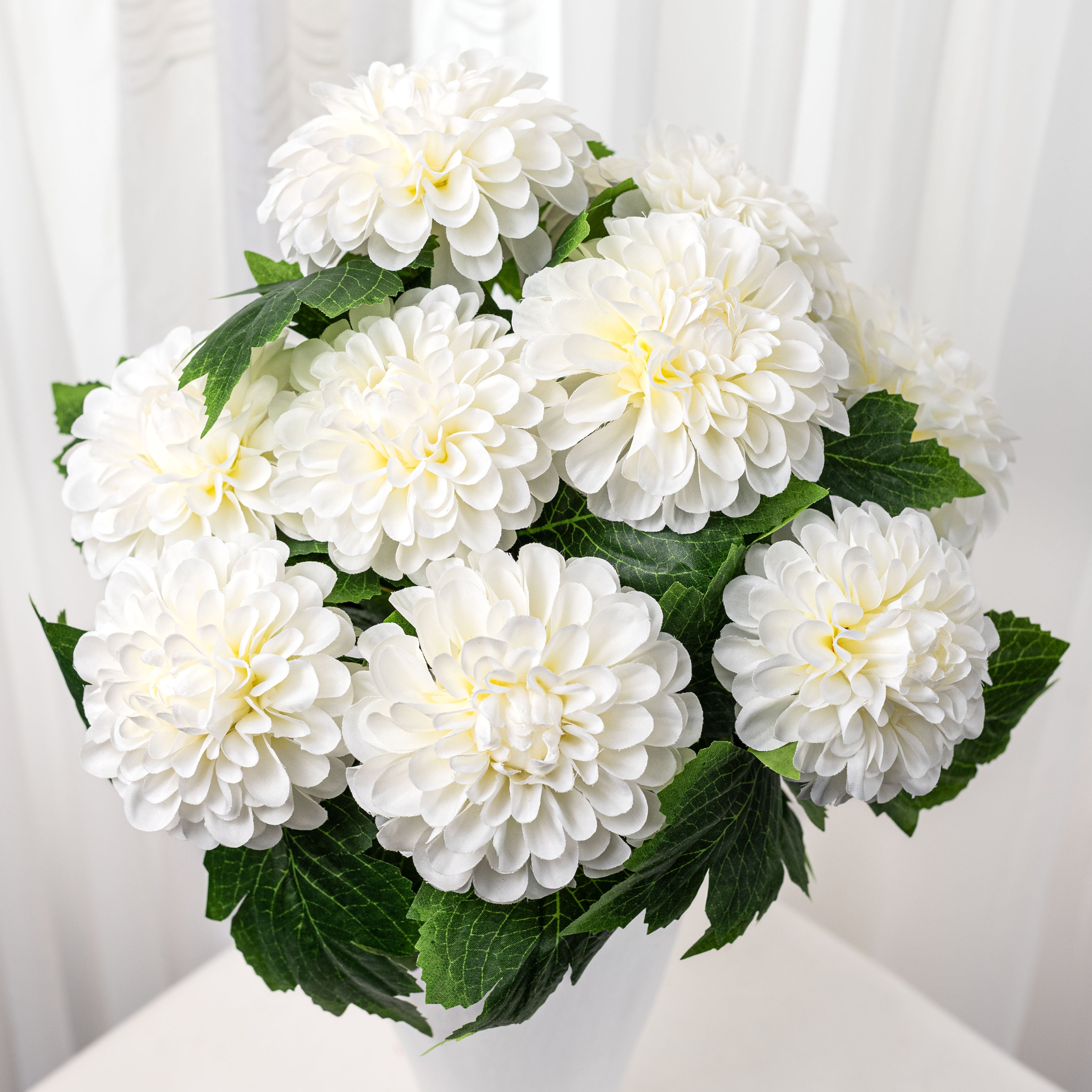 19" Dahlia Bush: Cream White (9 Stem)