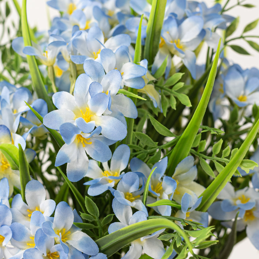 17" Wildflowers & Leaves Bush: Blue (12 Stem)