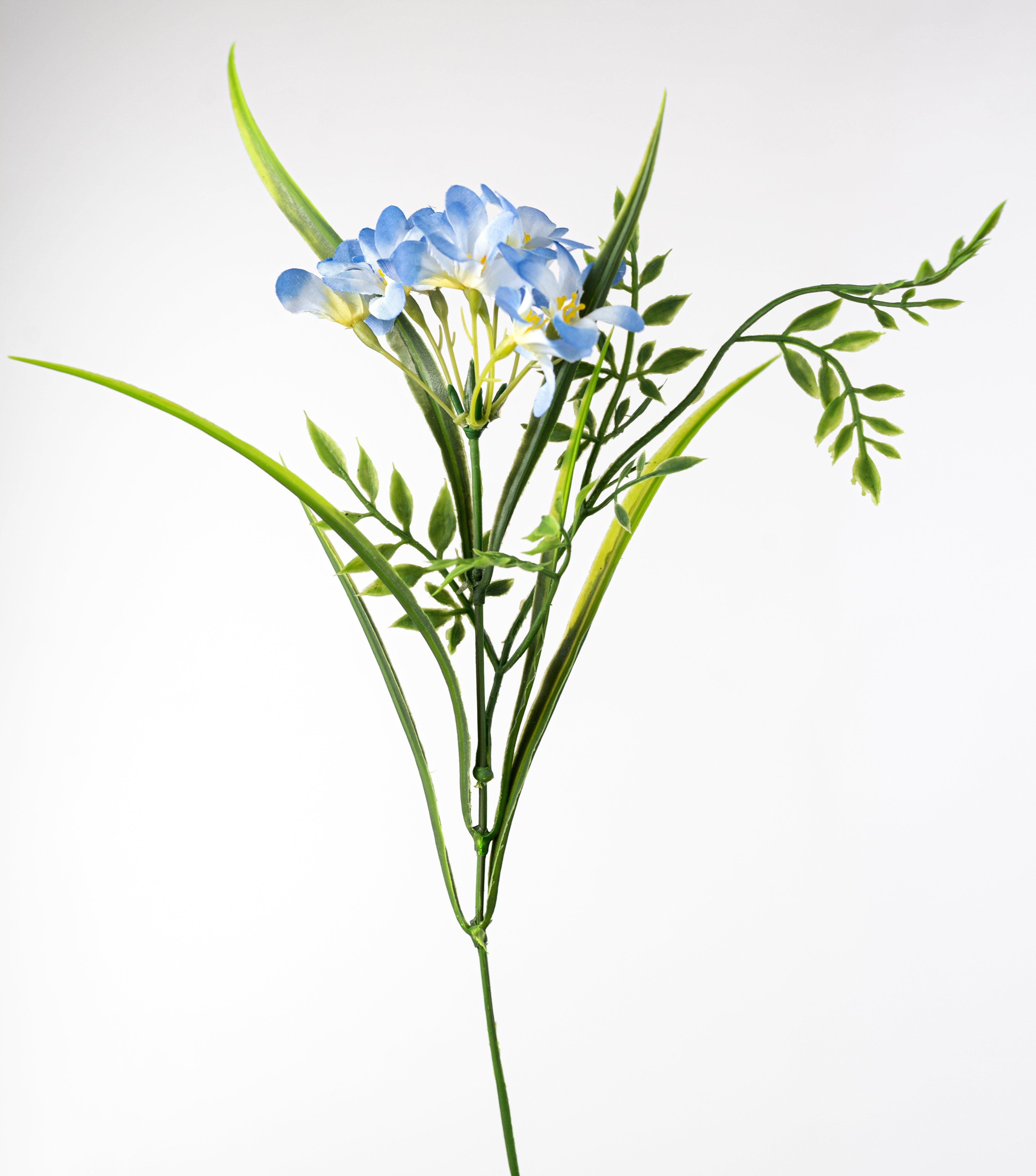 17" Wildflowers & Leaves Bush: Blue (12 Stem)