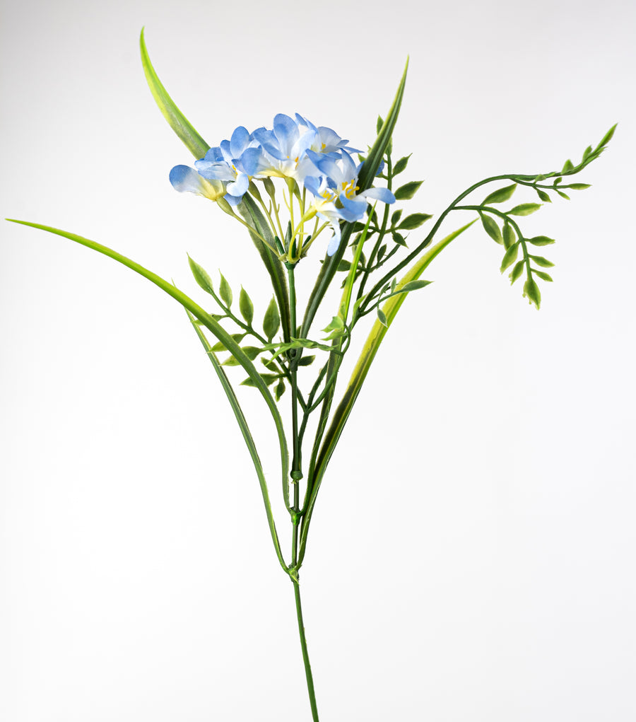 17" Wildflowers & Leaves Bush: Blue (12 Stem)