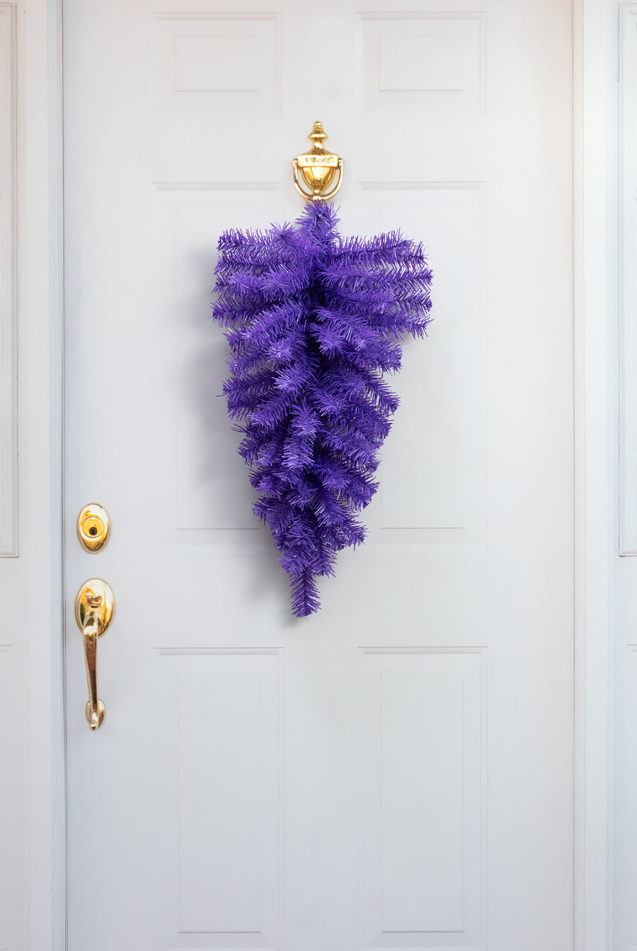 24" Pine Teardrop Swag: Purple (55 Tips)