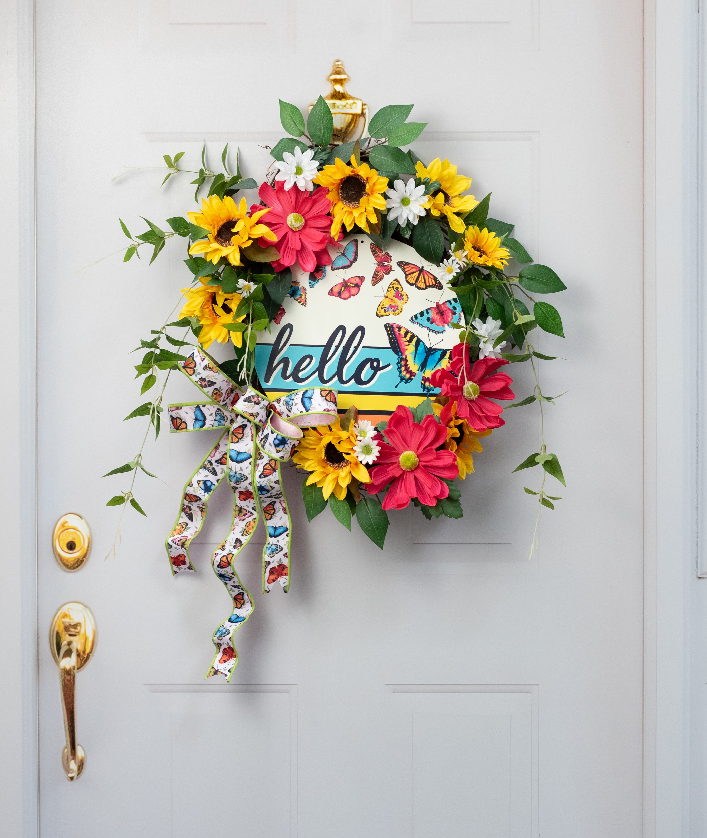 12" Round Metal Sign: Retro Hello Butterflies