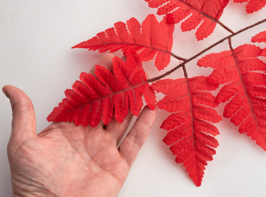 17" Pull Apart Silk Leather Leaf Bush: Red (12 Stems)