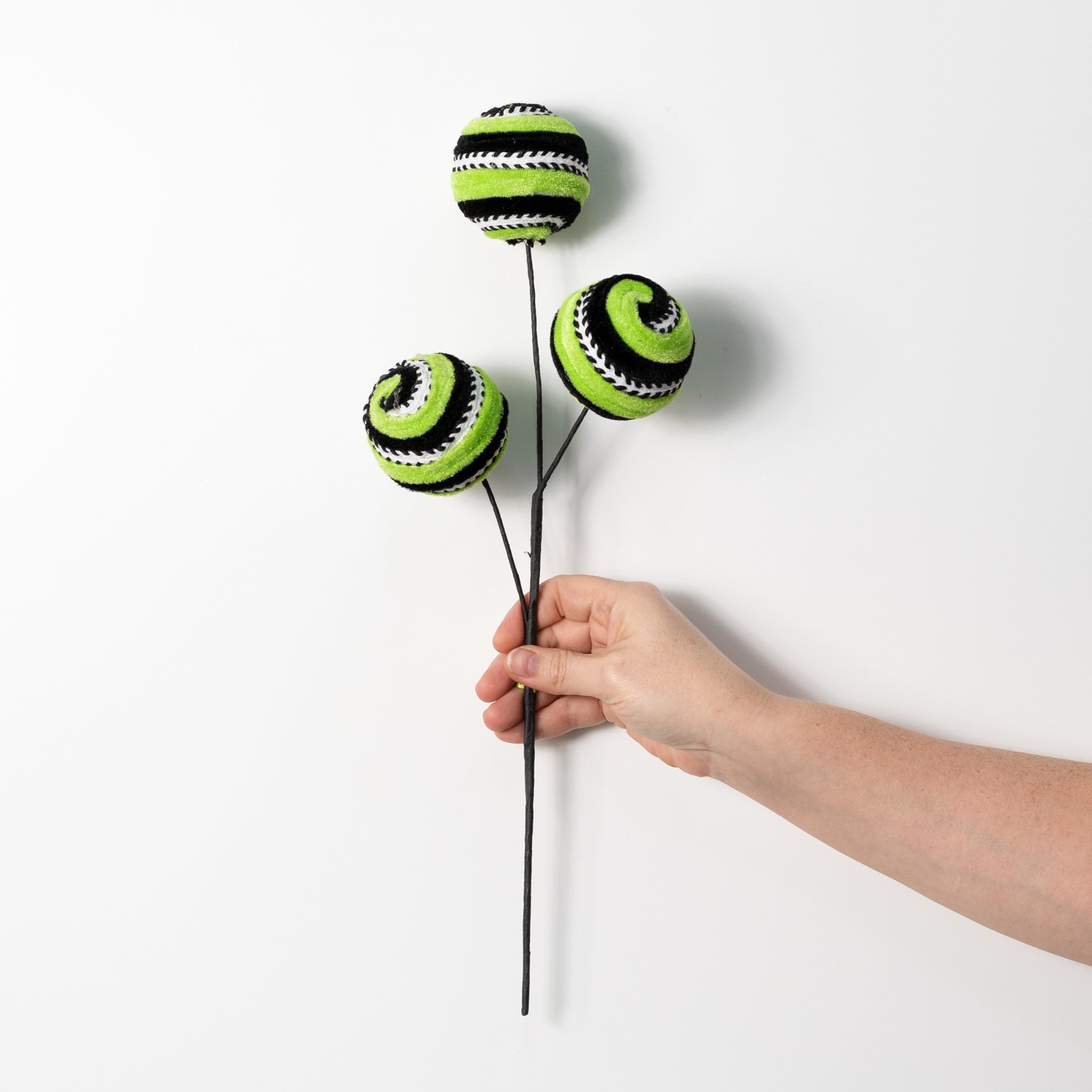 17" Velvet Stripe Ball Spray: Green & Black