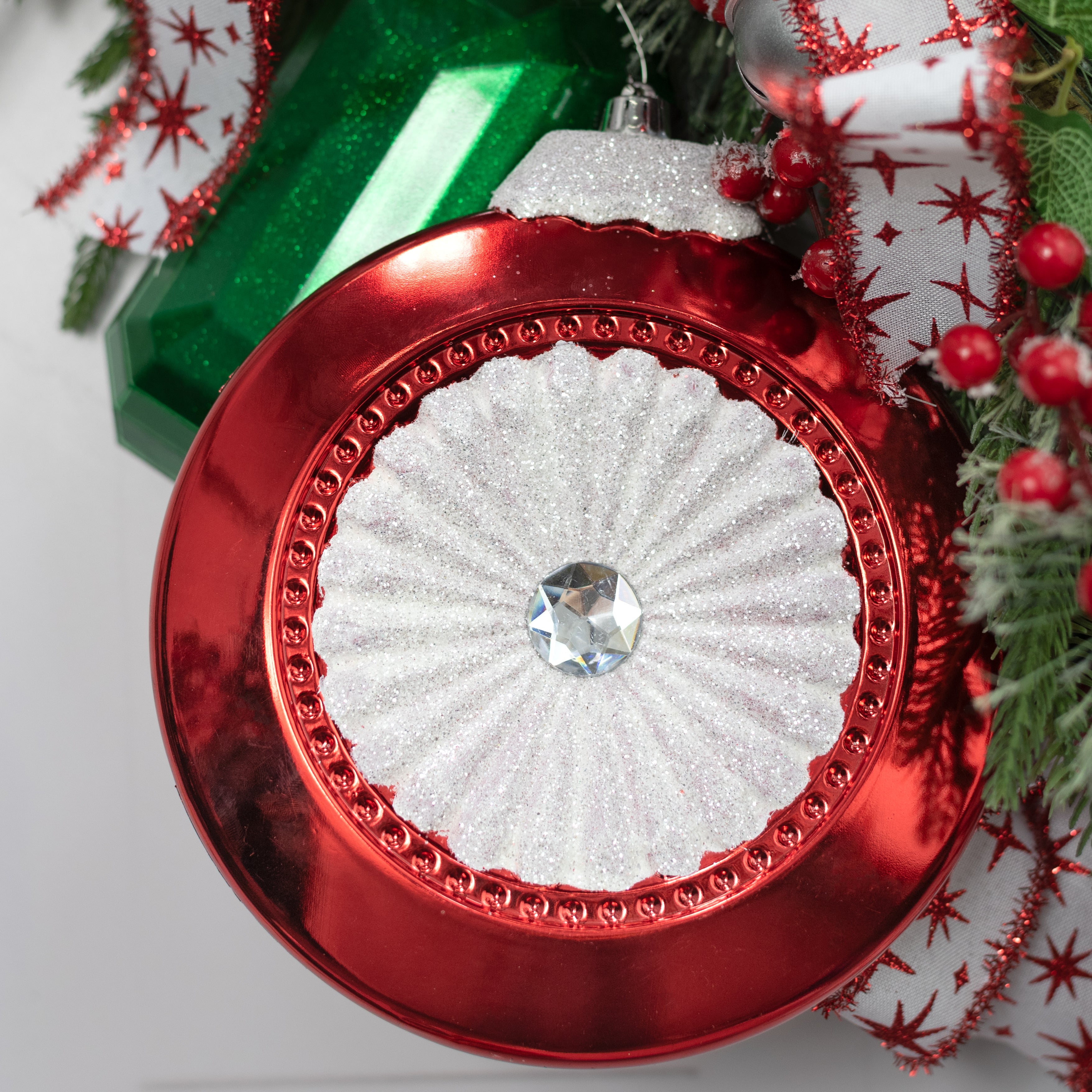 8" Glittered Disc Flat Ornament: Red & White