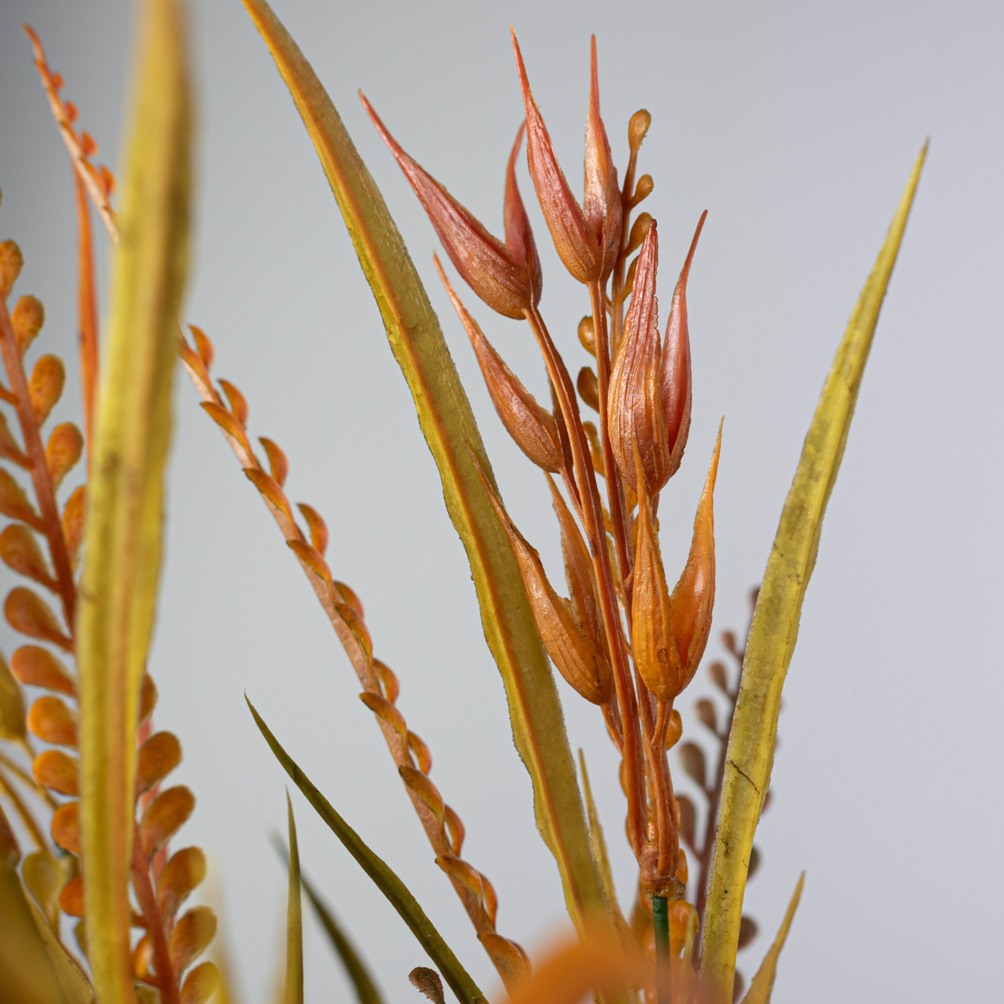 20" Mixed Plastic Grass & Button Fern Bush: Fall