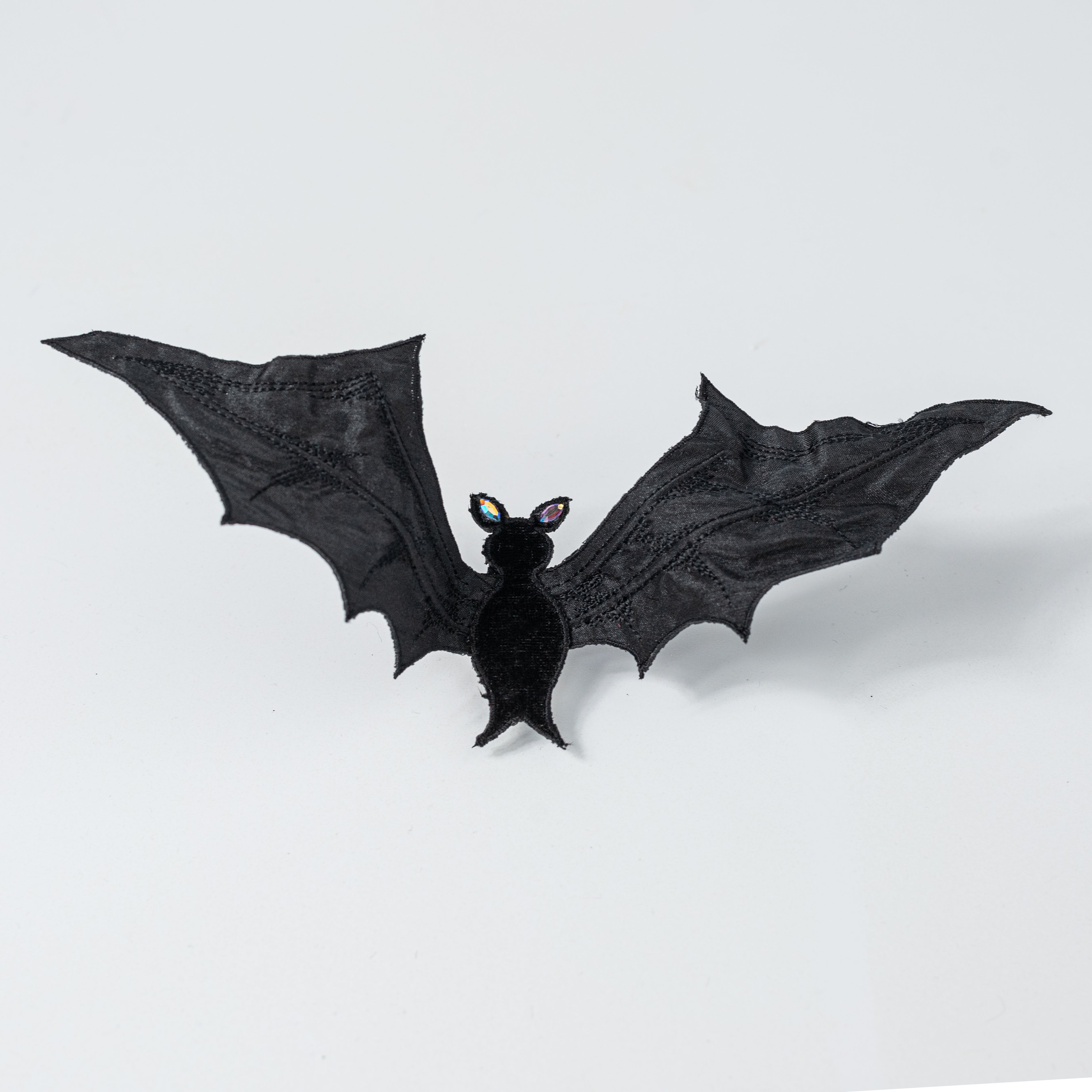 [D Stevens] 11" Dupioni Flying Bat Clip