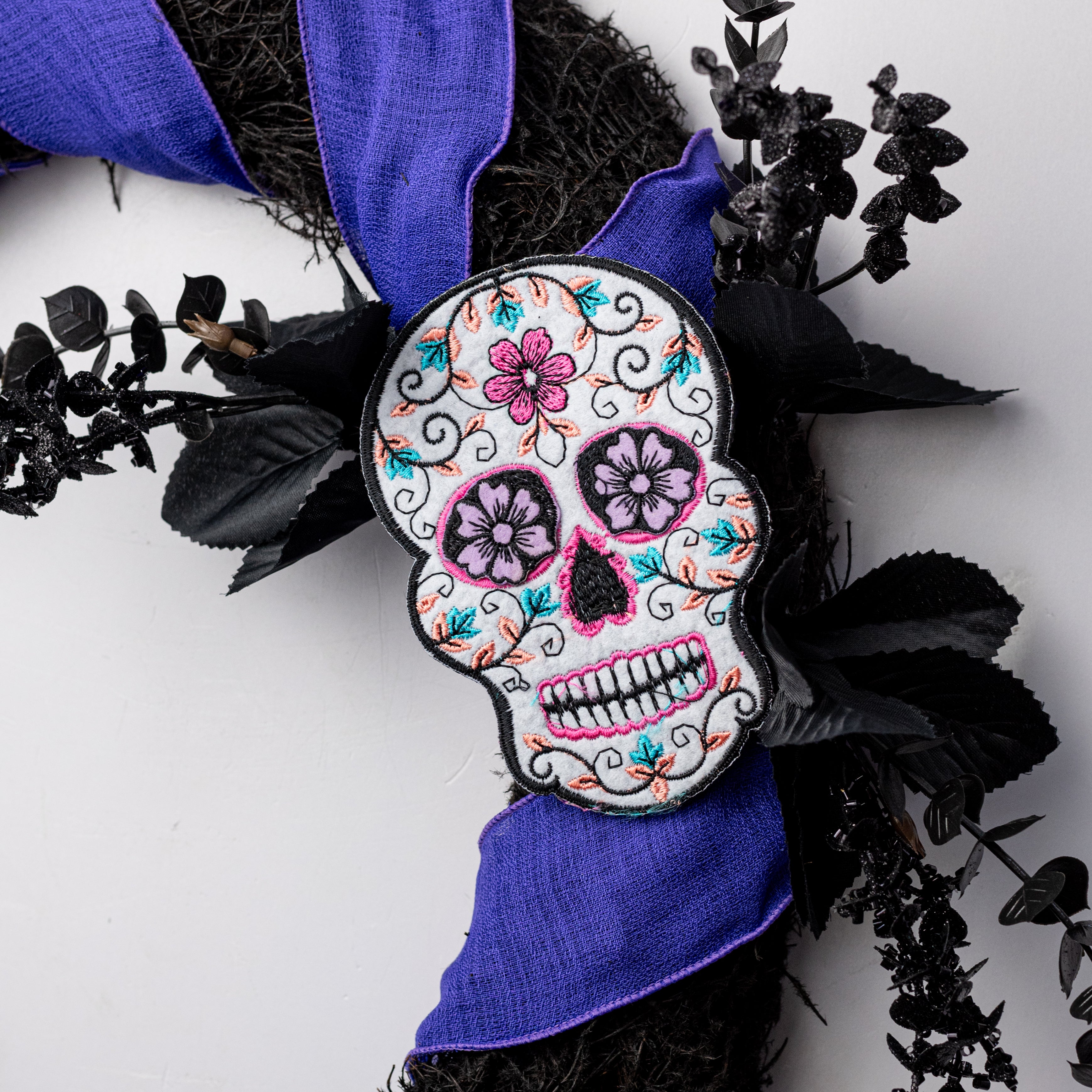 [D Stevens] 5.5" Felt Day of the Dead Skull Clip