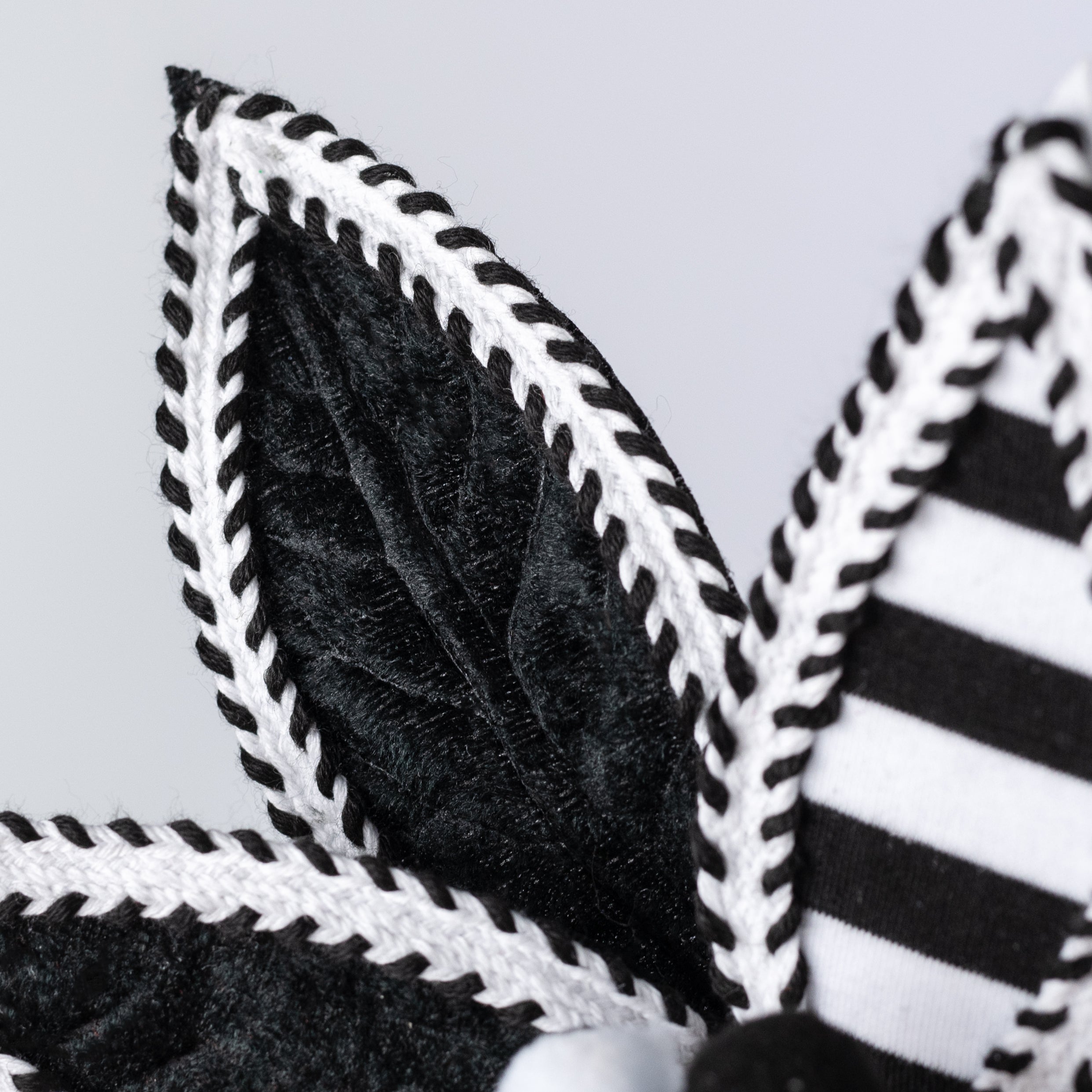 11" x 22" Velvet & Trim Stripe Poinsettia Stem: Black & White