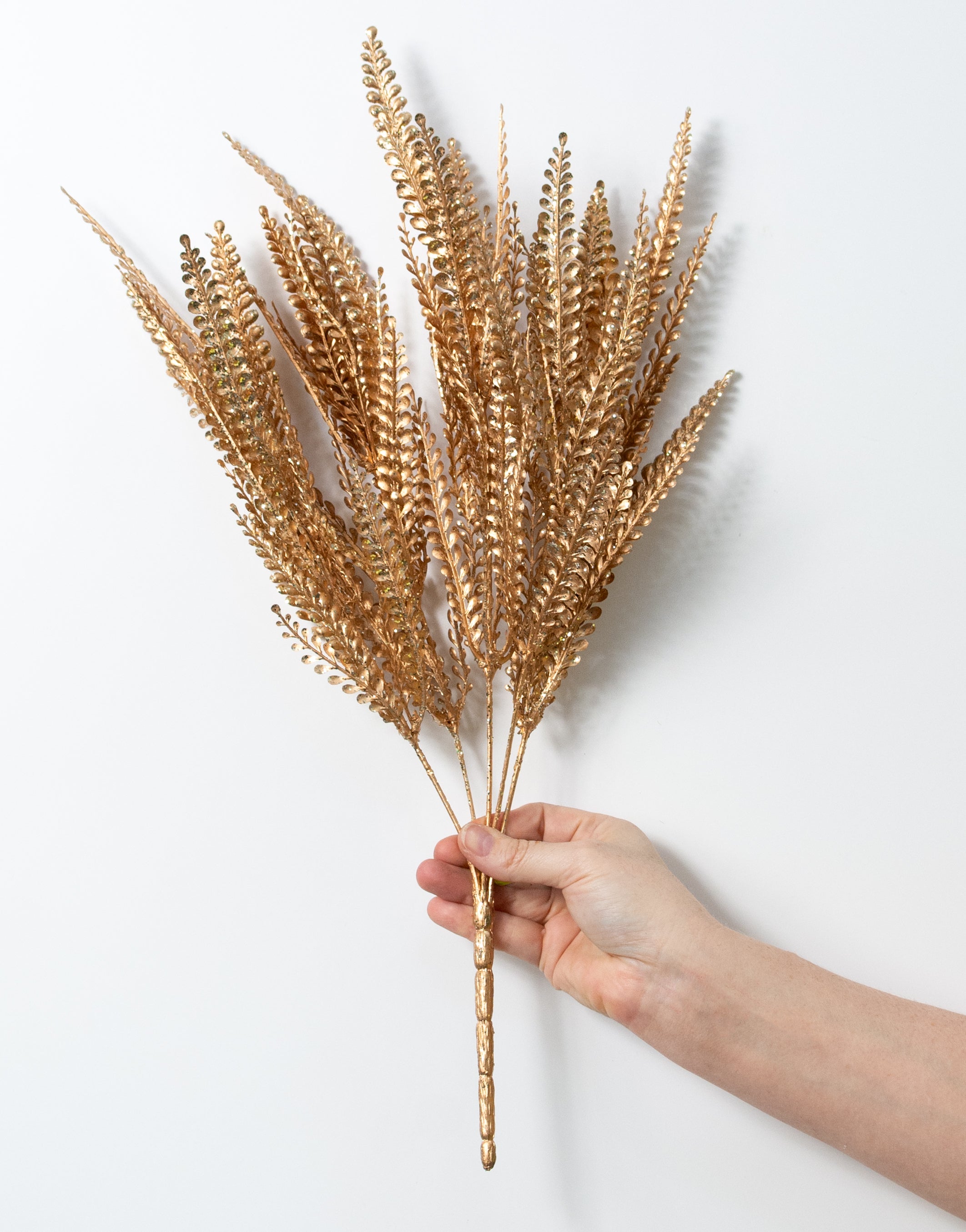 18" Plastic Button Fern Bush: Metallic Gold (5 Stem)