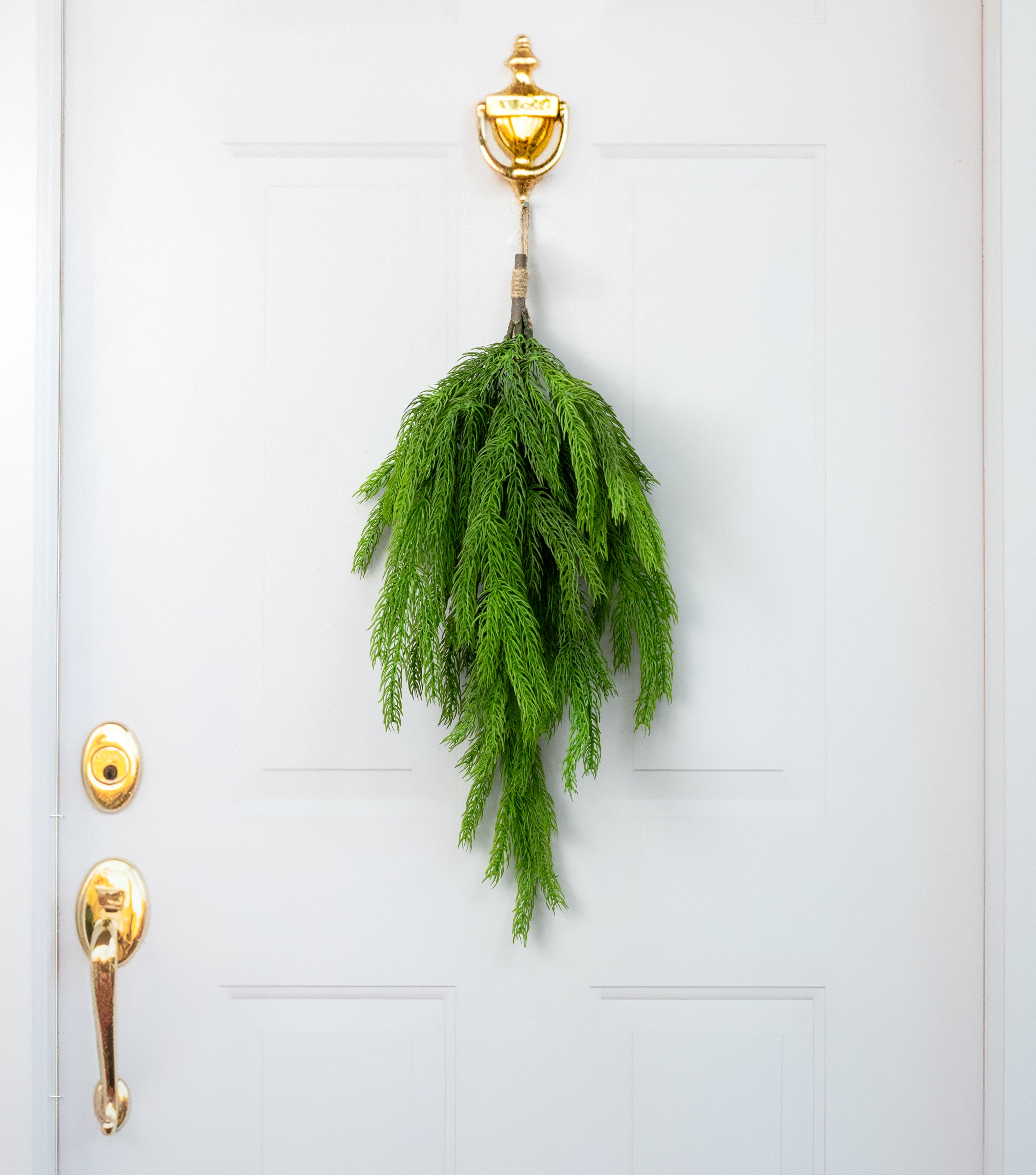 26" Sitka Spruce Teardrop: Green