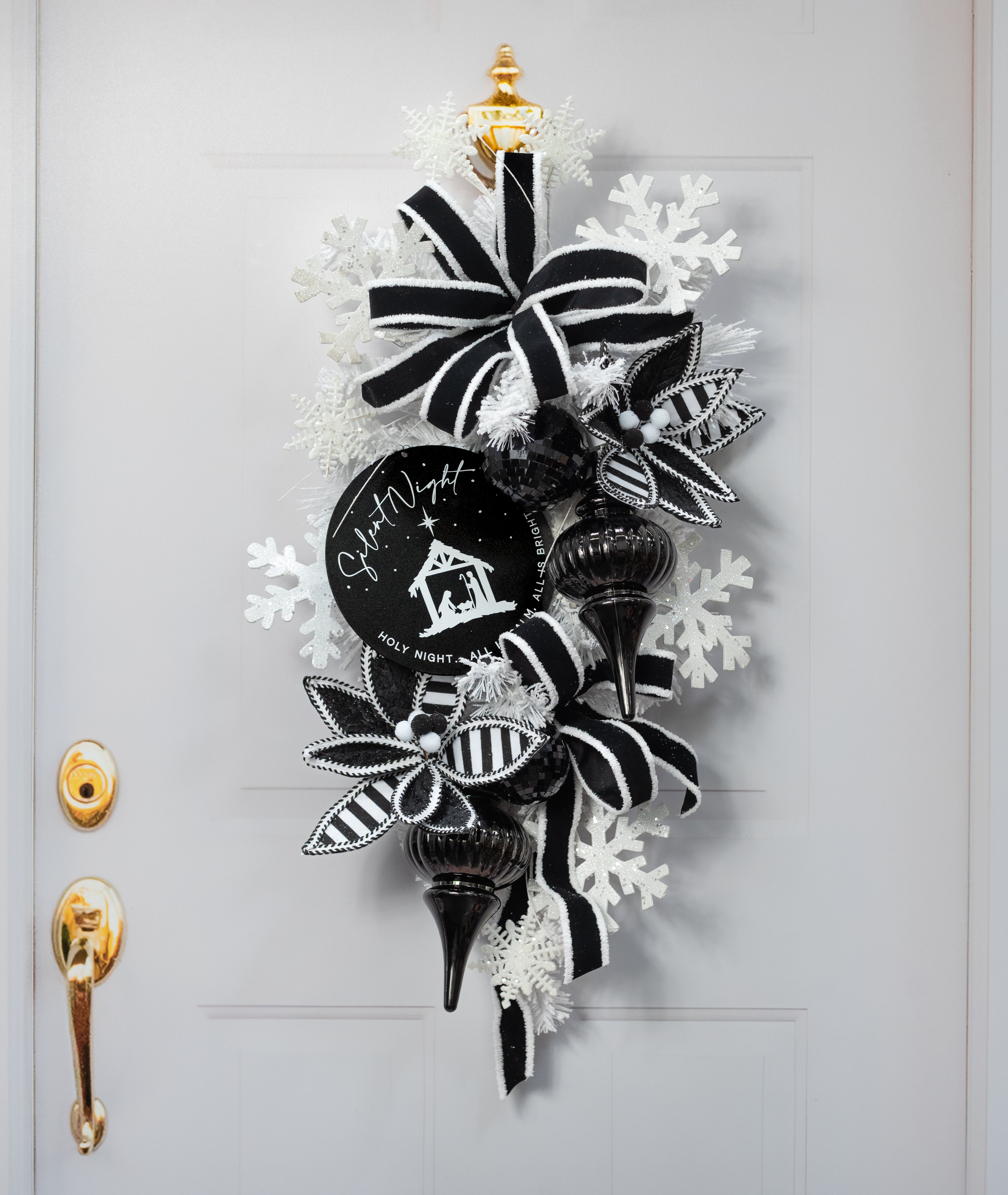 10" Finial Ornament: Black