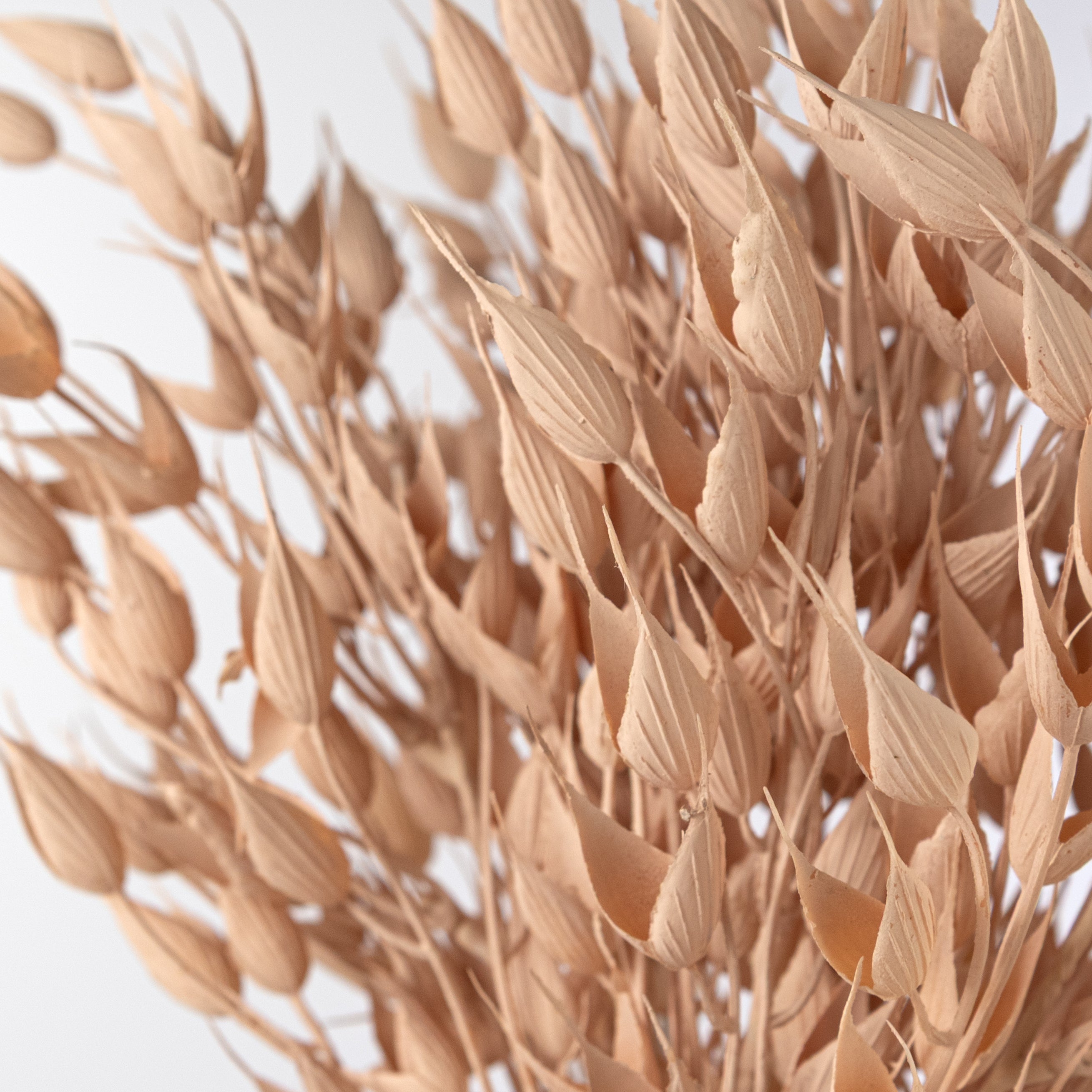 16" Plastic Bearded Wheat Grass Bundle: Tan