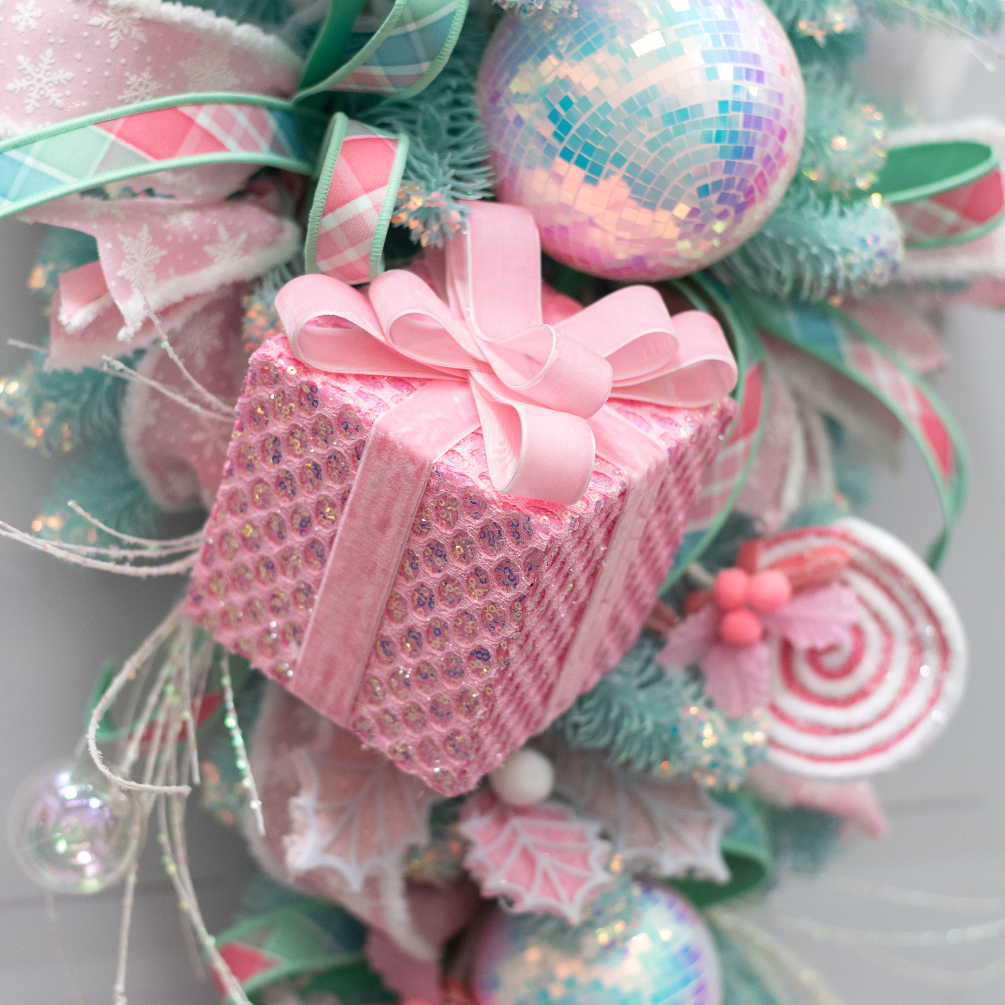 6.75" Mesh Sequin Gift Box Decor: Iridescent Pink