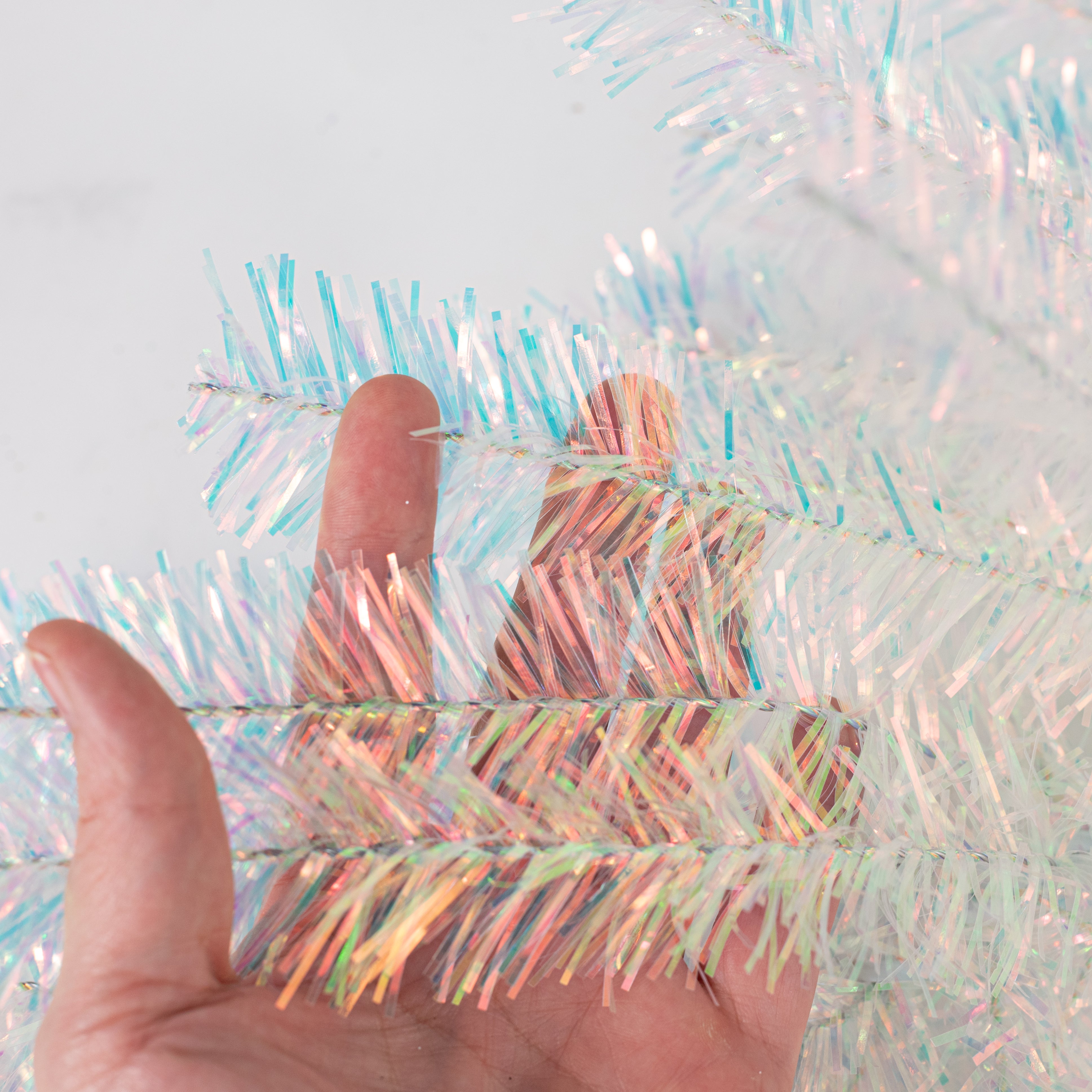 31" Pine Teardrop Swag: Iridescent Clear (61 Tips)