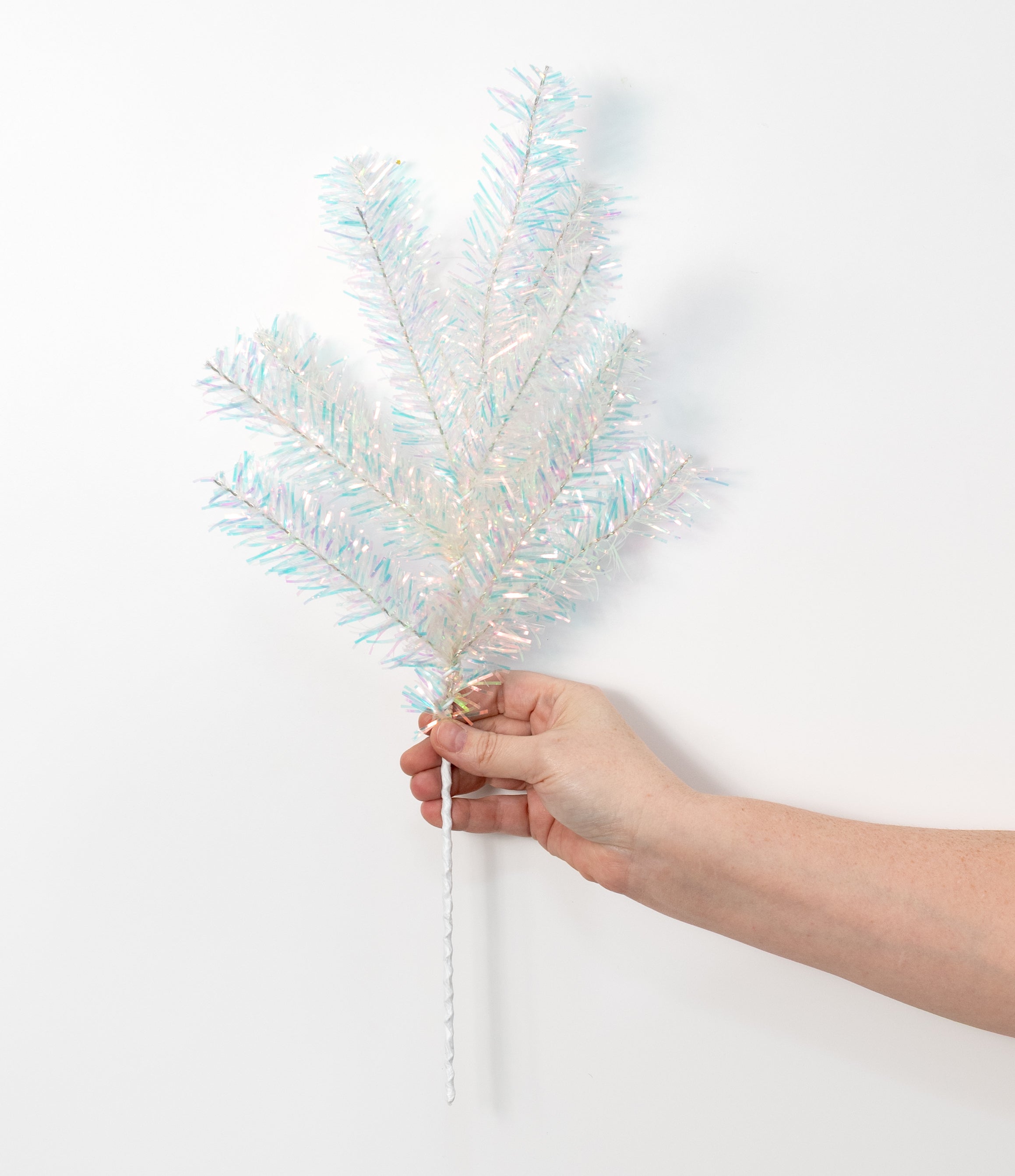 18" Pine Pick: Iridescent Clear (11 Tips)