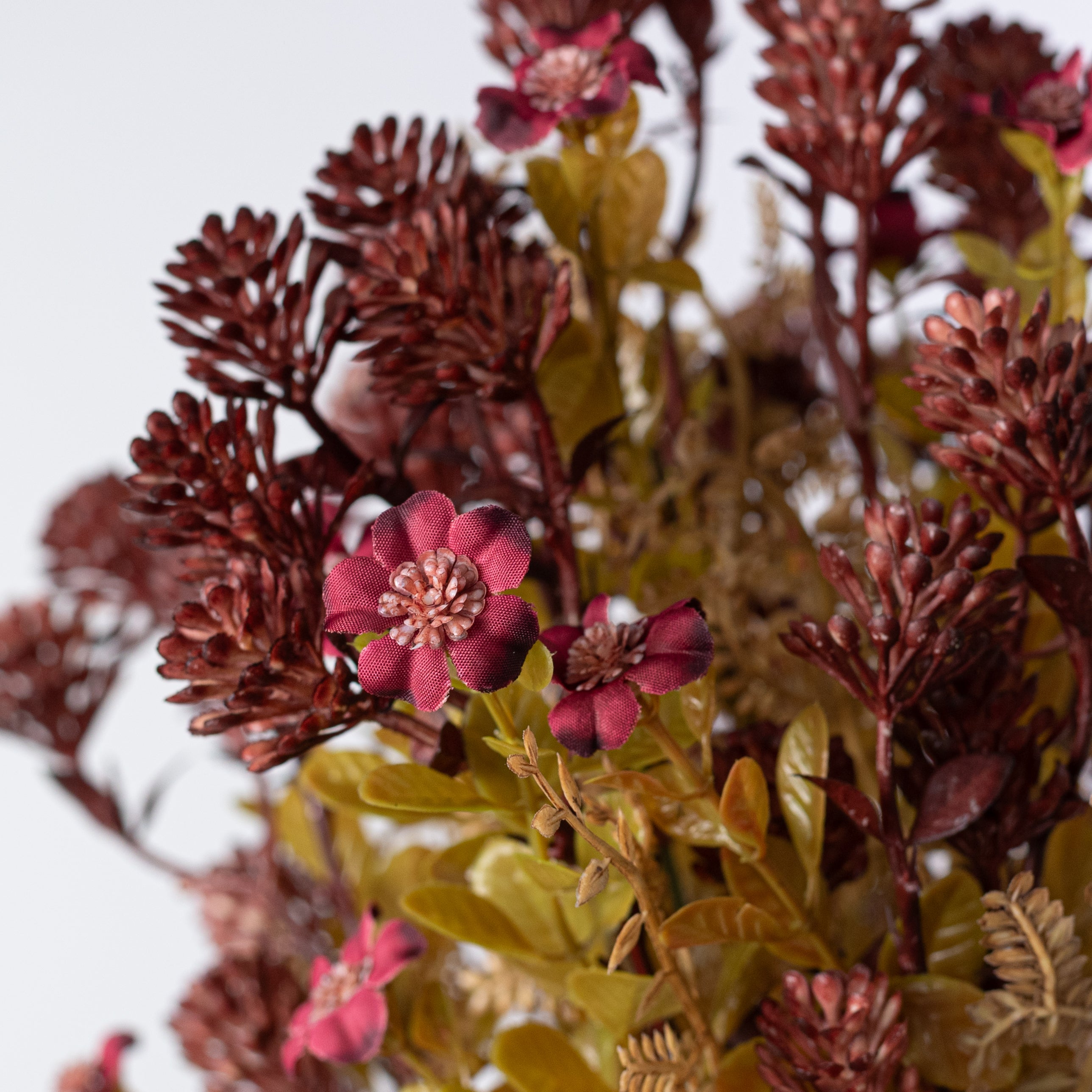 18" Mixed Plastic Amaranth & Leaves Bush: Burgundy