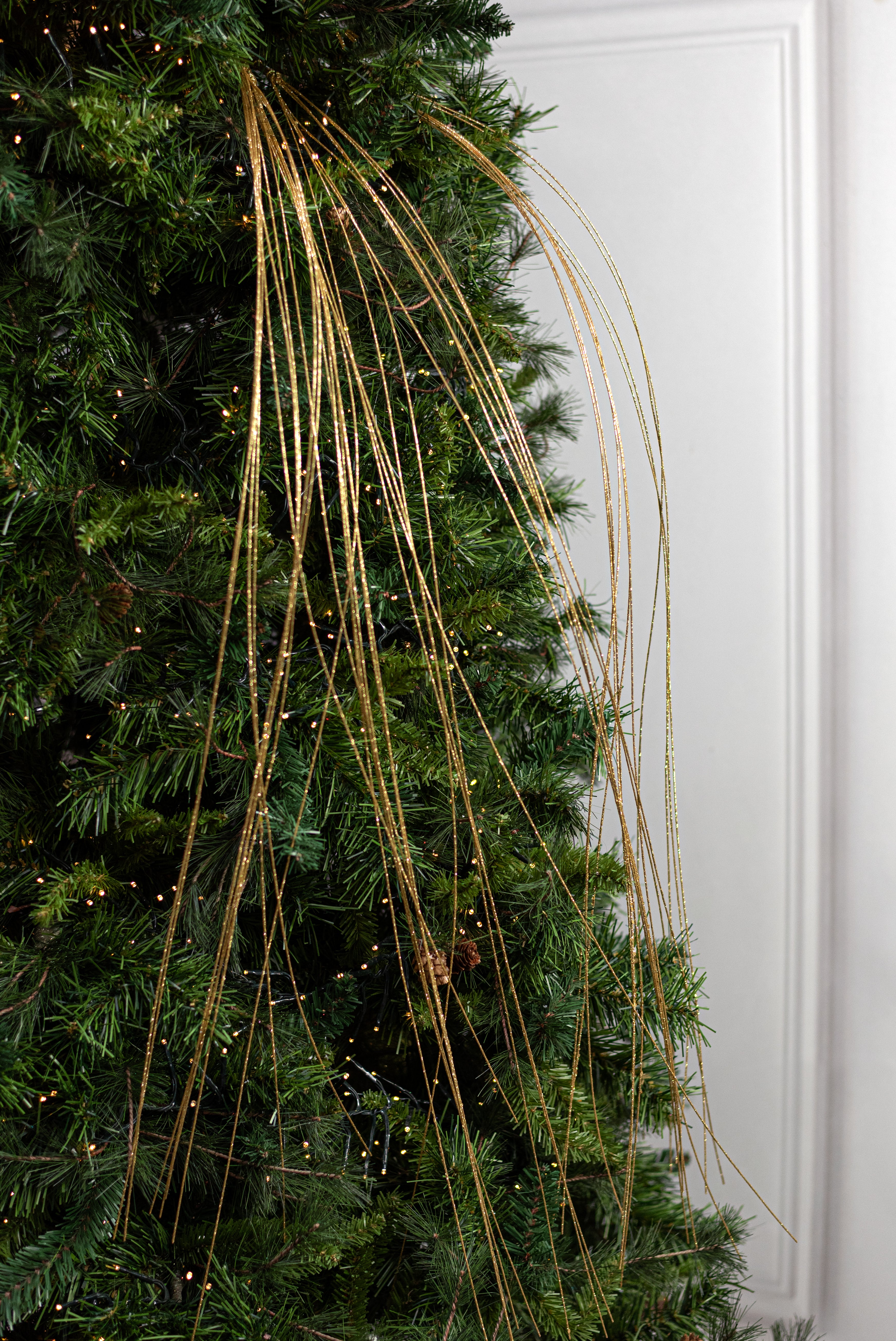 55" Glitter Fishline Hanging Spray: Gold