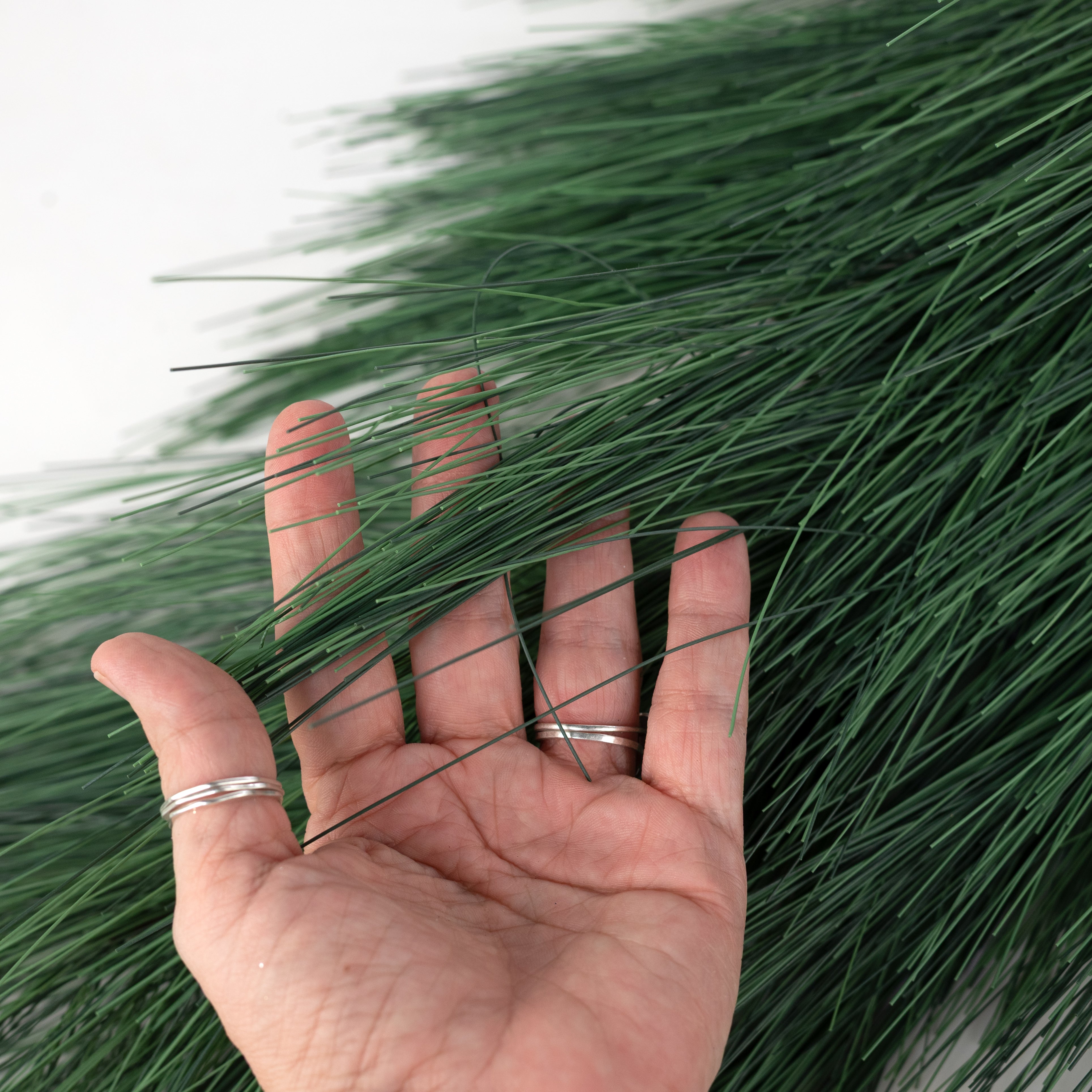 31" Jumbo Needle Pine Teardrop: Evergreen