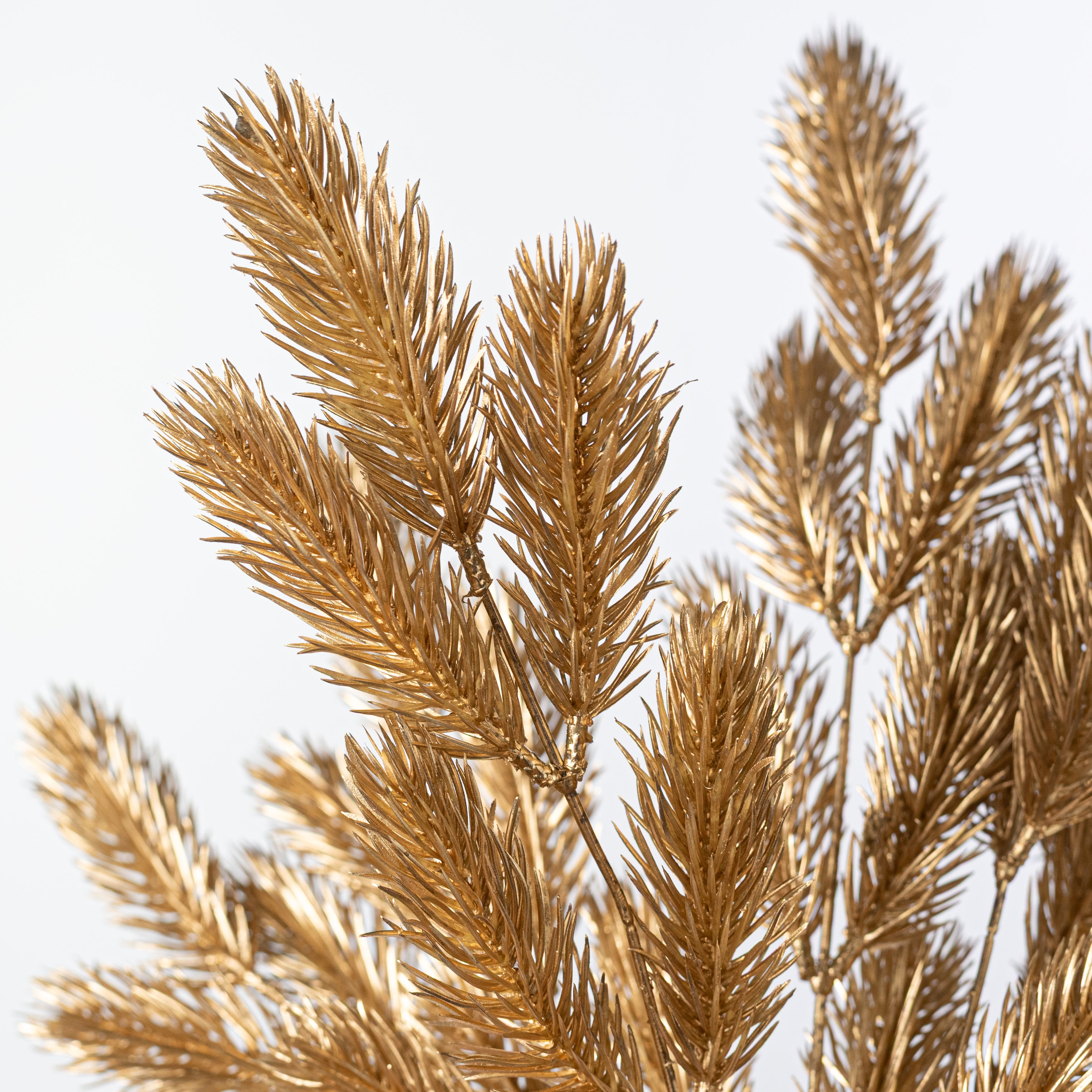 18" Pine Bush: Matte Metallic Gold