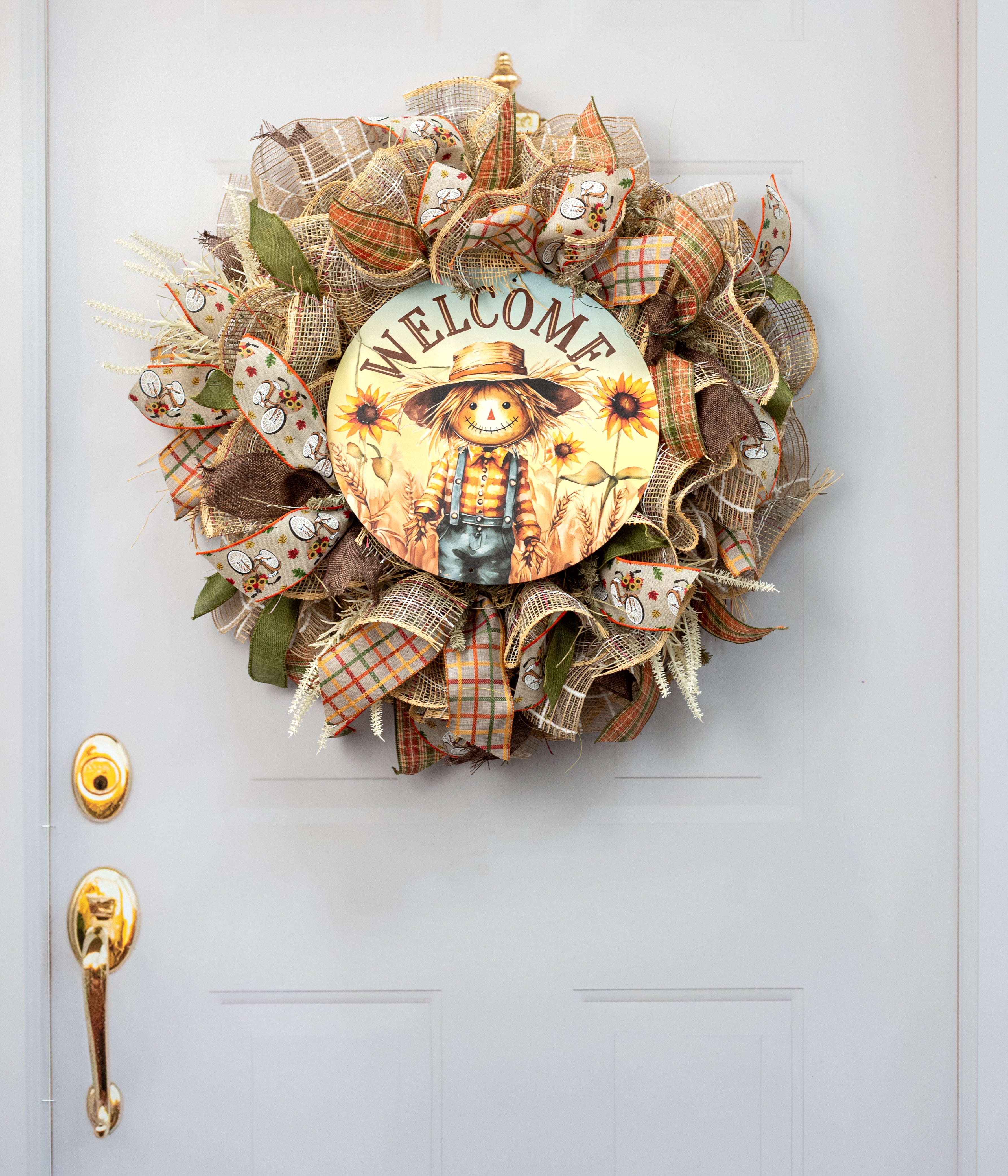 12" Round Metal Sign: Welcome Scarecrow Sunflower
