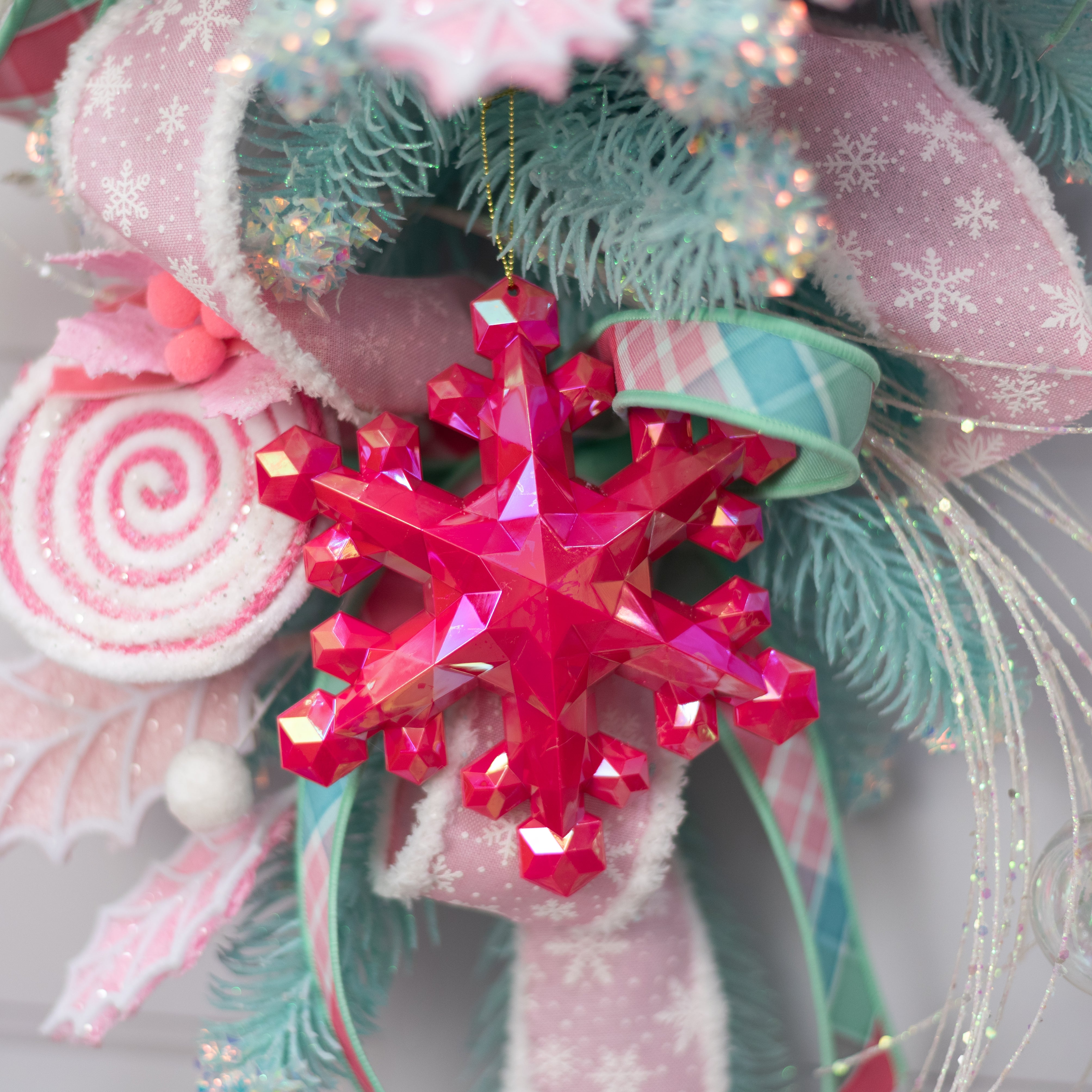 6" Snowflake Ornament: Iridescent Hot Pink