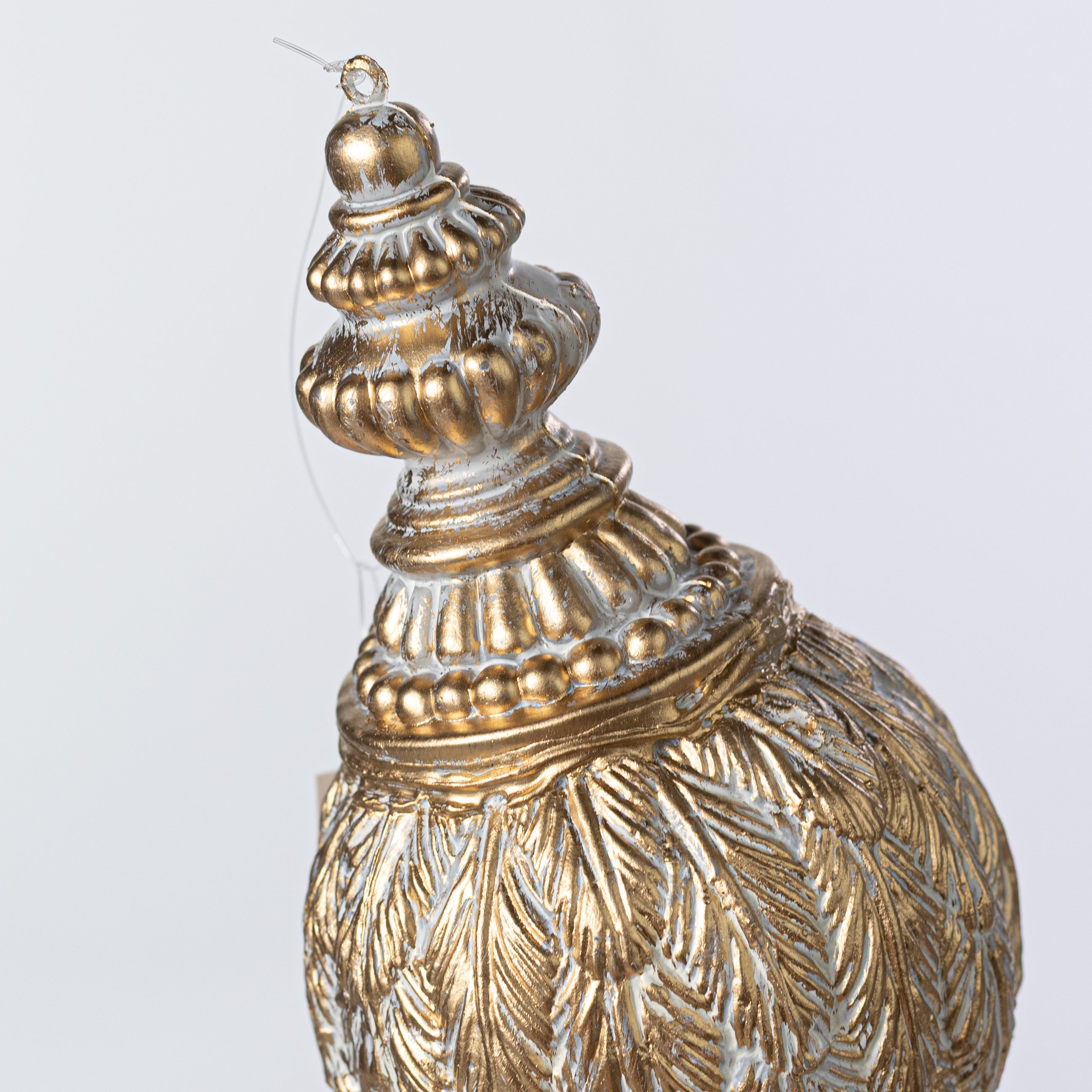 11" Feather Finial Ornament: Antique White Gold