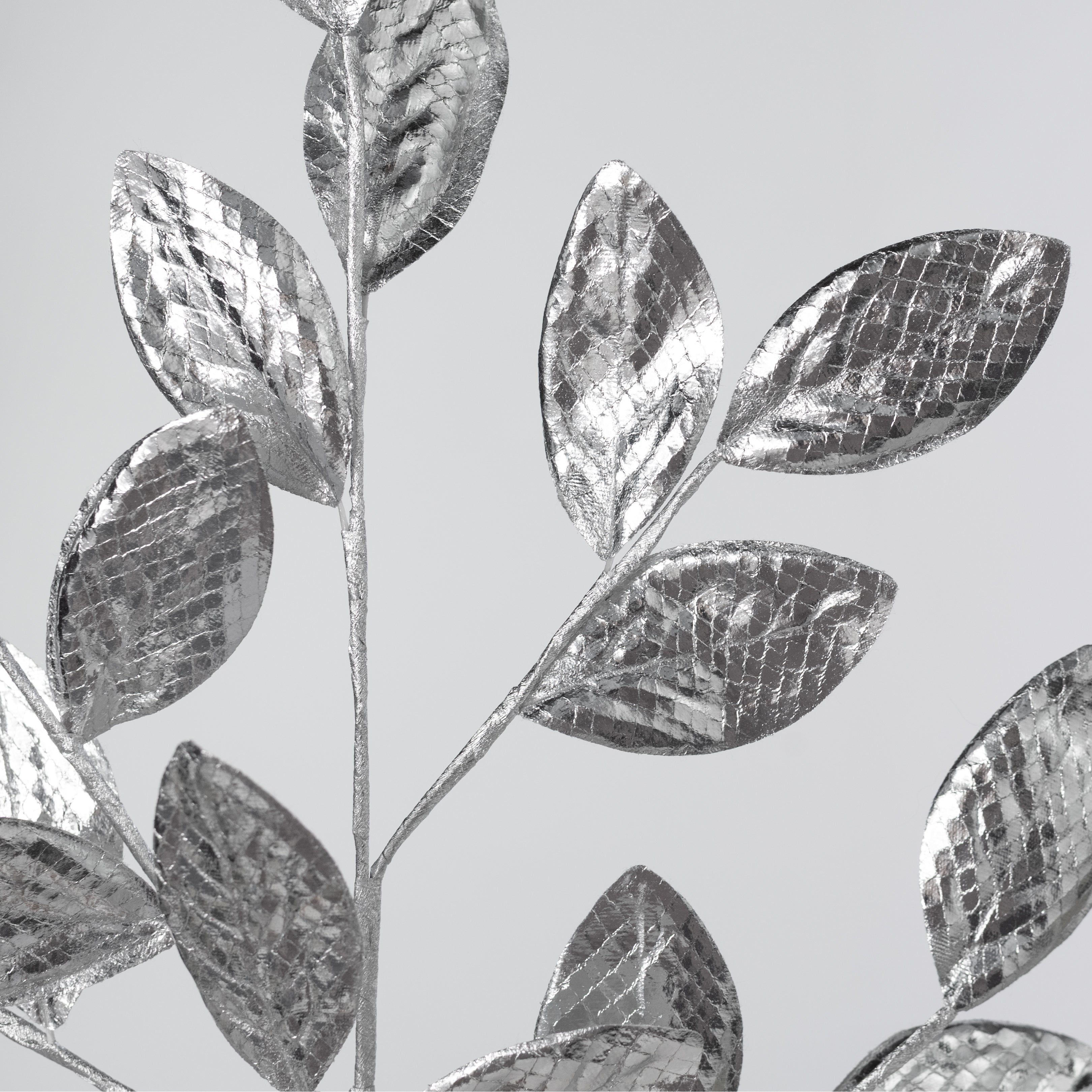 30" Metallic Snakeskin Leaves Spray: Silver