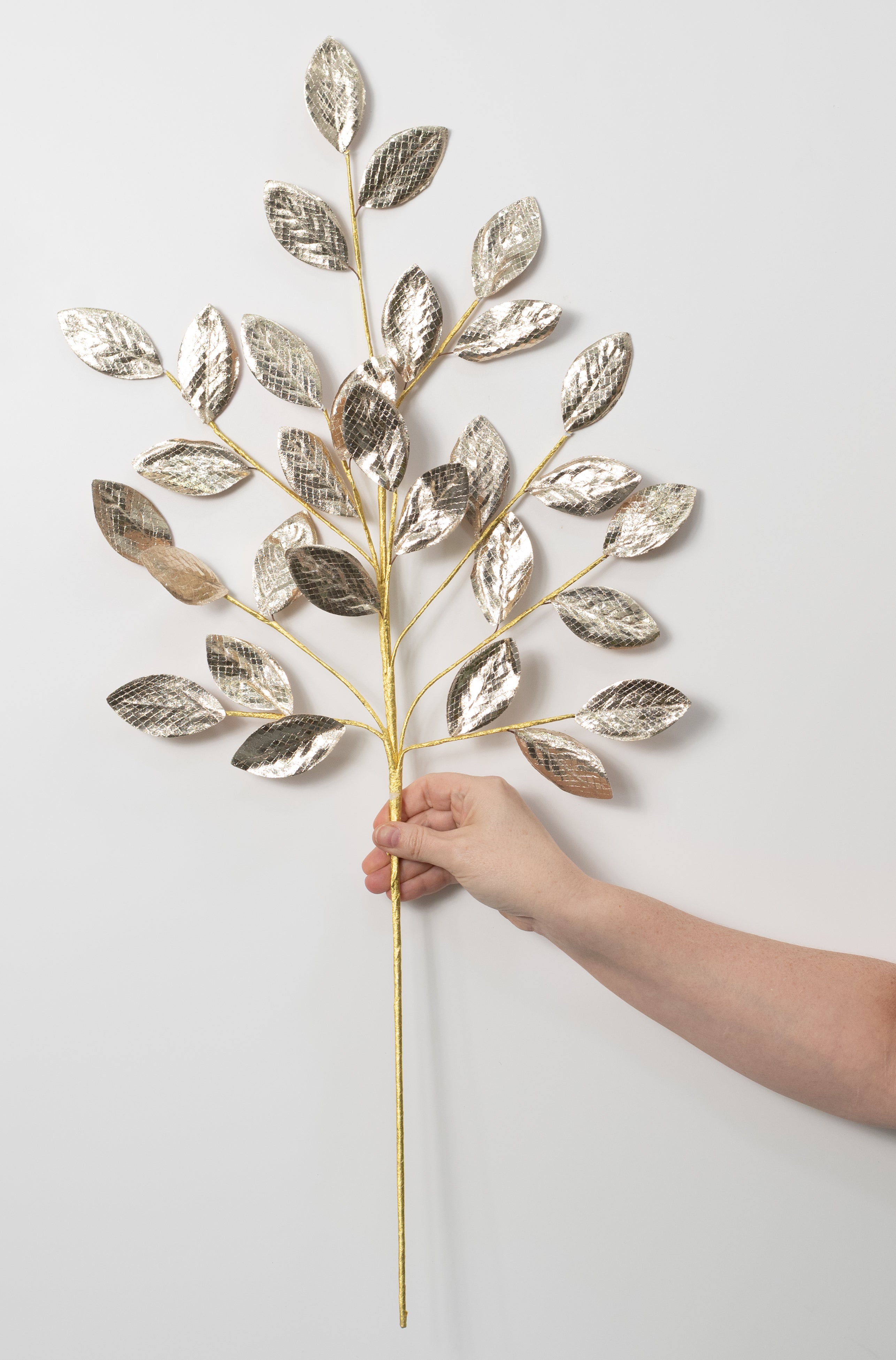 30" Metallic Snakeskin Leaves Spray: Champagne Gold