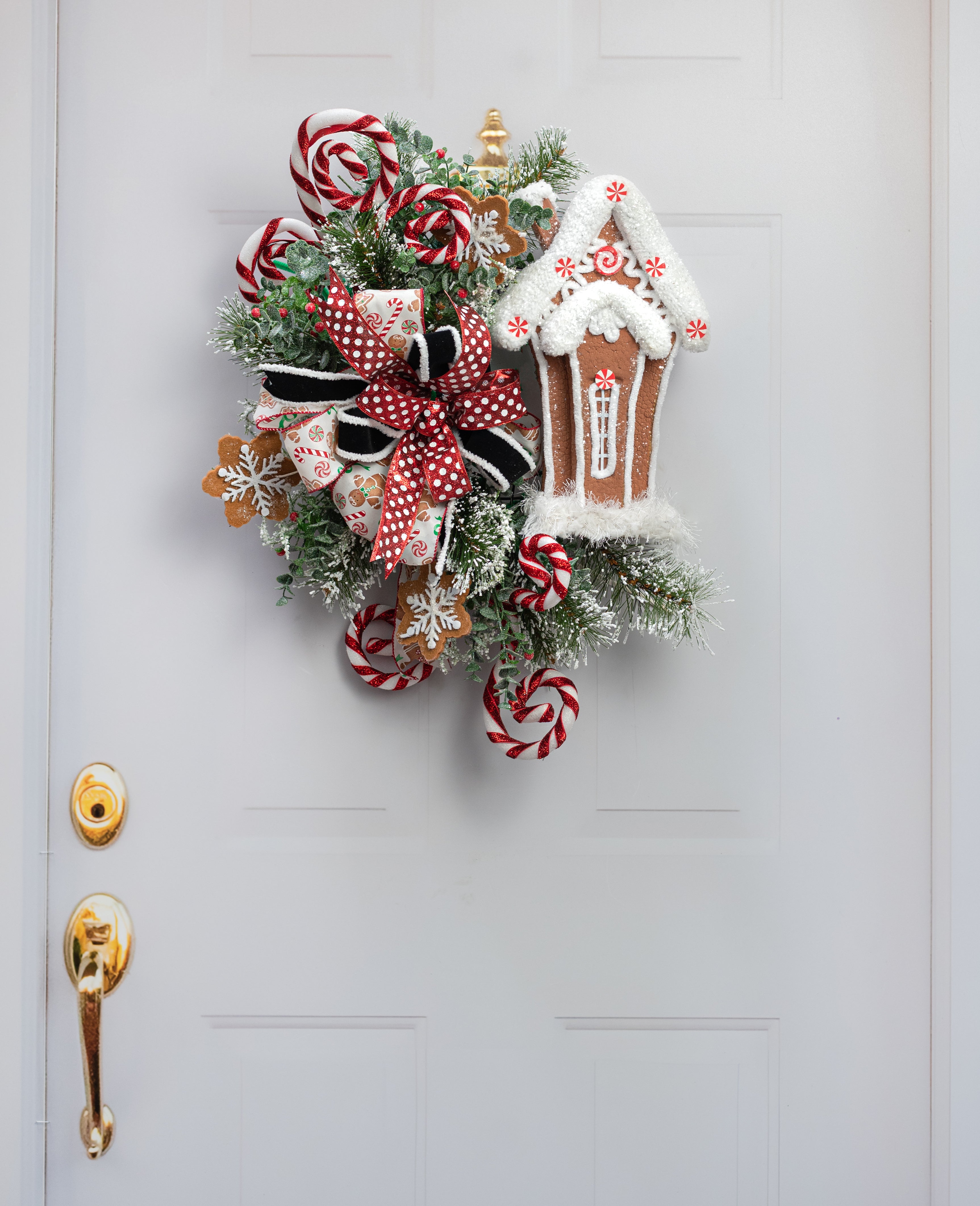 13" Peppermint Gingerbread House Decor