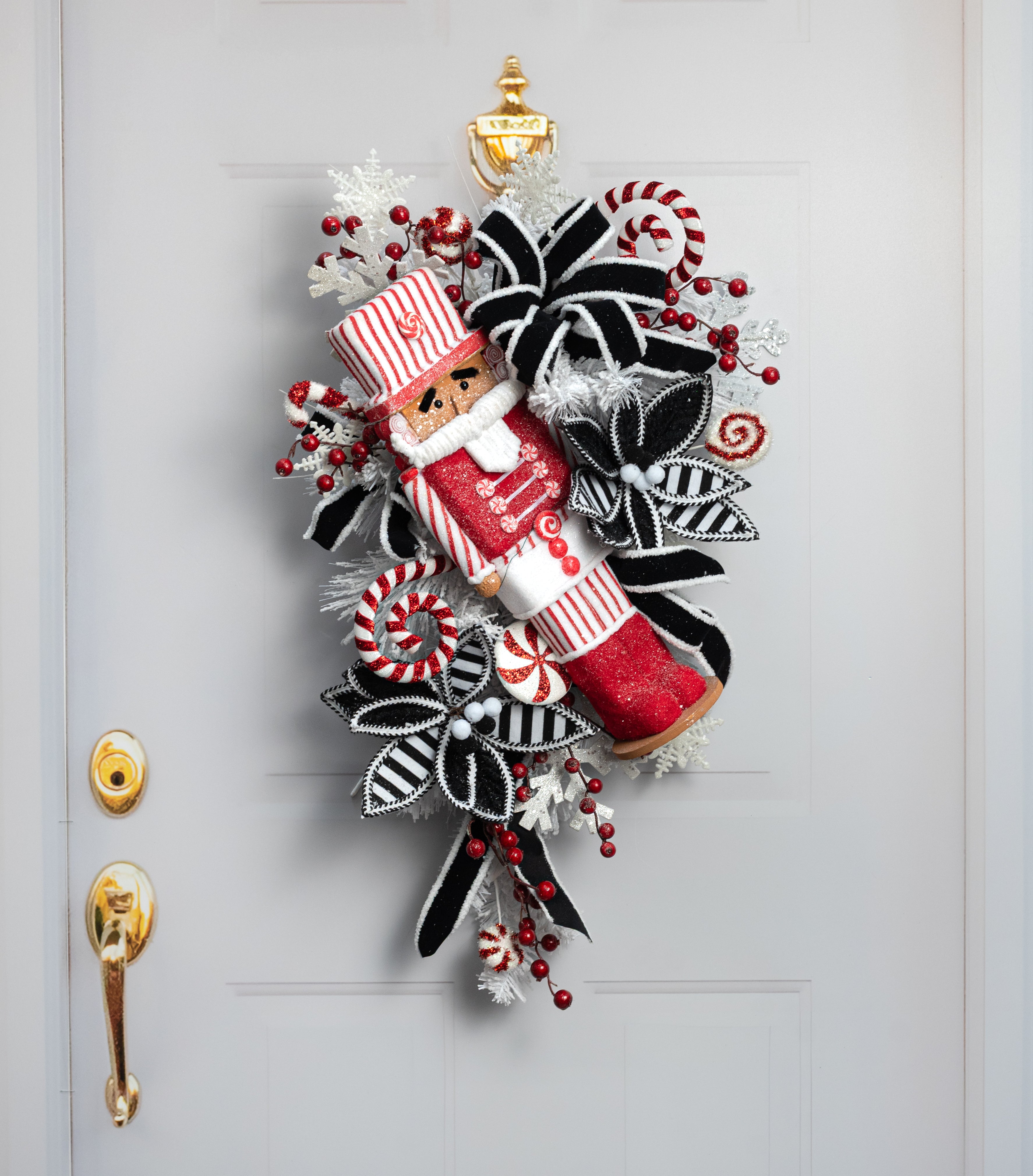 19" Nutcracker Decoration: Peppermint Stripes