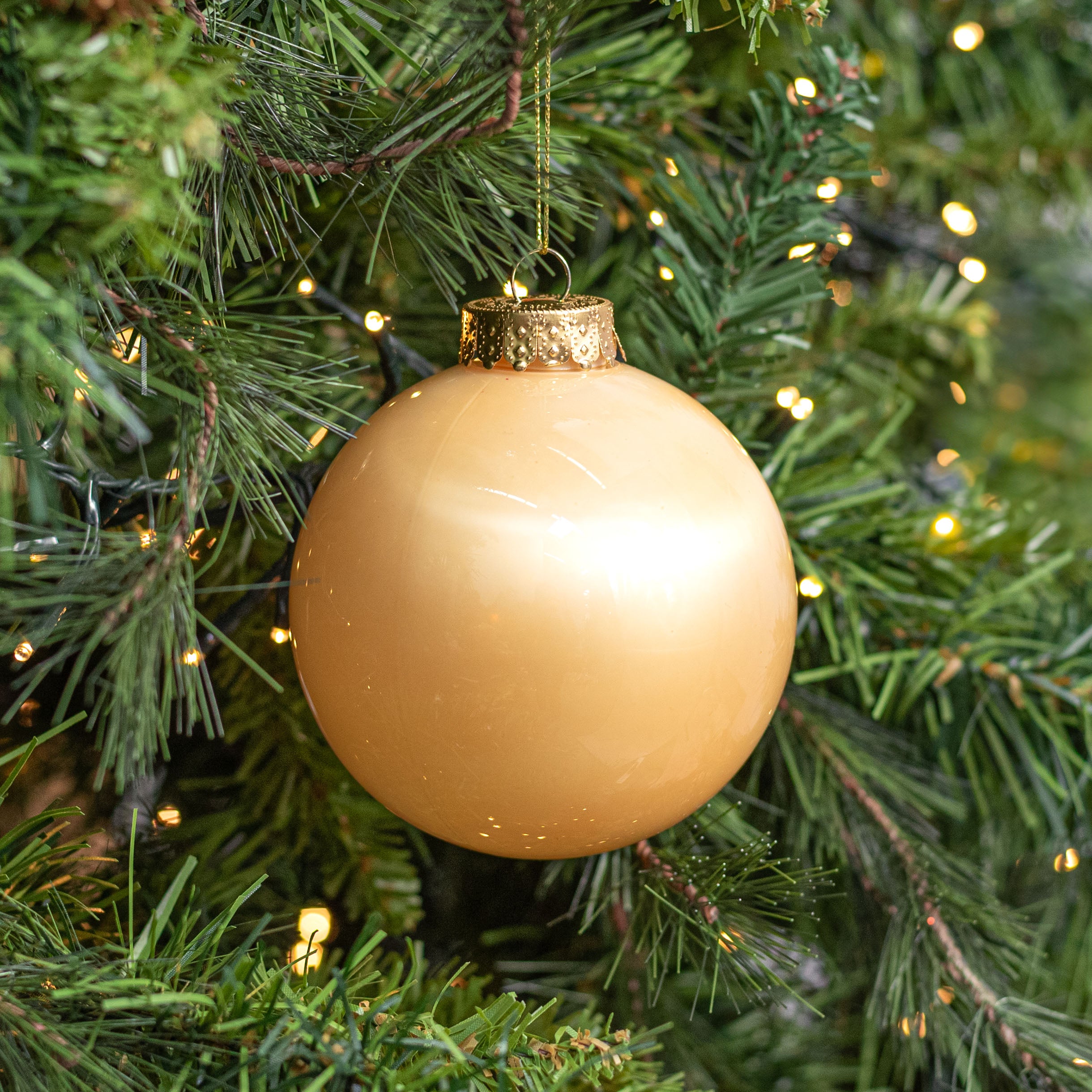 100mm Lacquered Glass-Look Shatterproof Ornament: Gold